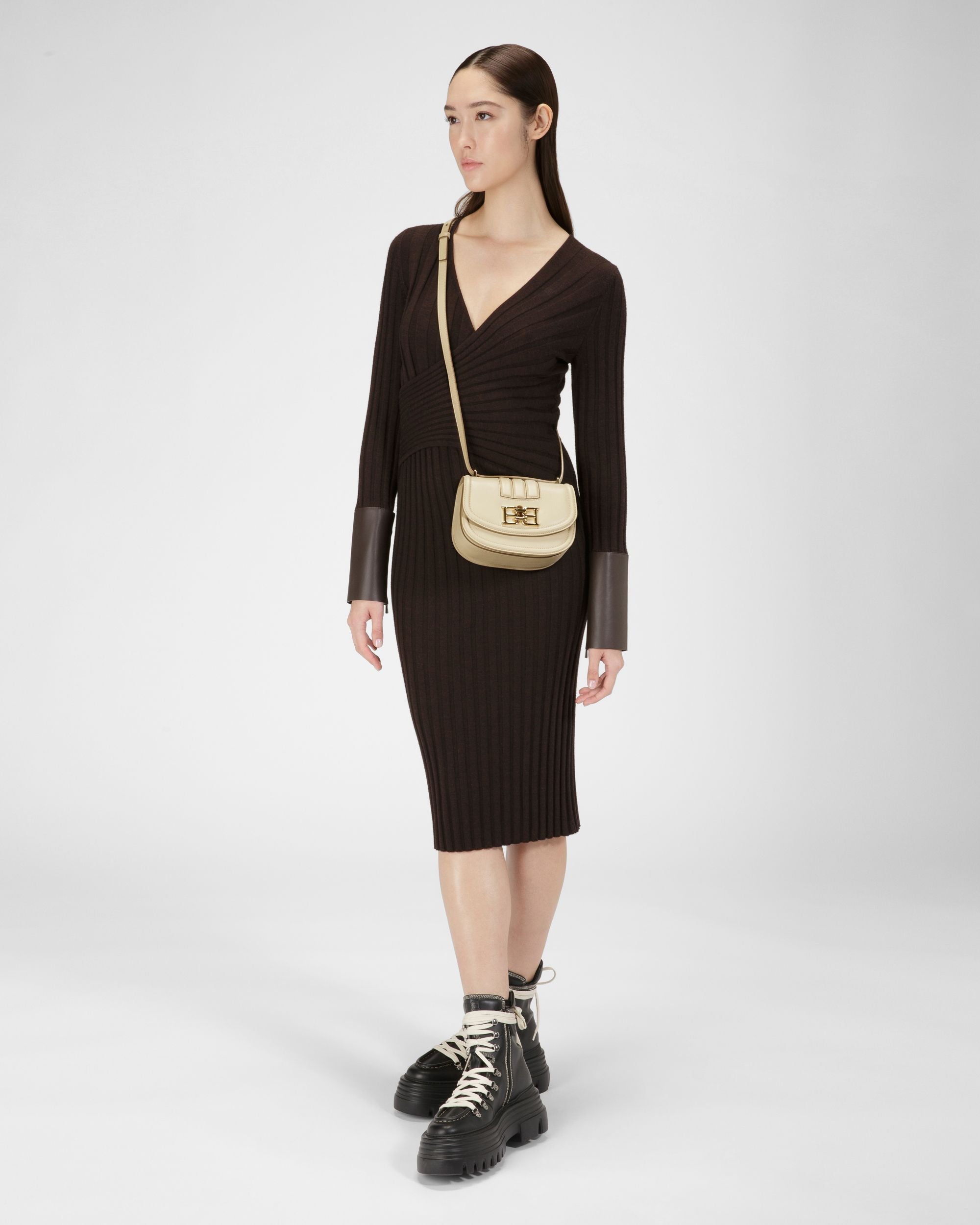 Bally Global - Baily Minibolso En Piel De Color Beige Claro - Beige