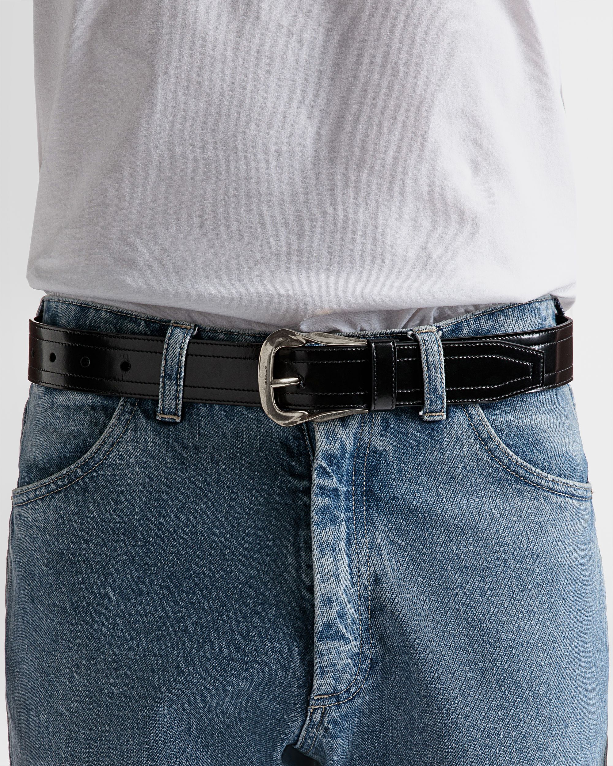 Bally Global - Emblem Buckle 35mm Belt In Black Leather - Black