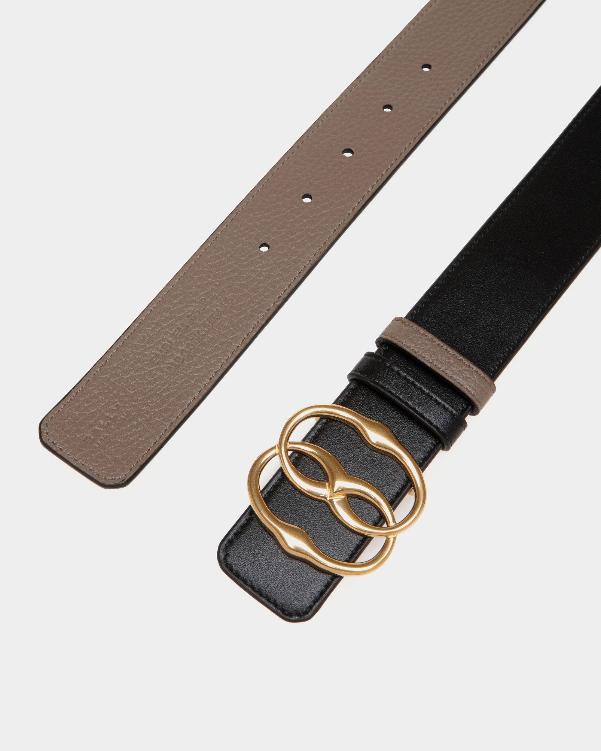 Bally Global - Emblem 35mm Reversible Belt in Taupe And Black Leather - Multicolor