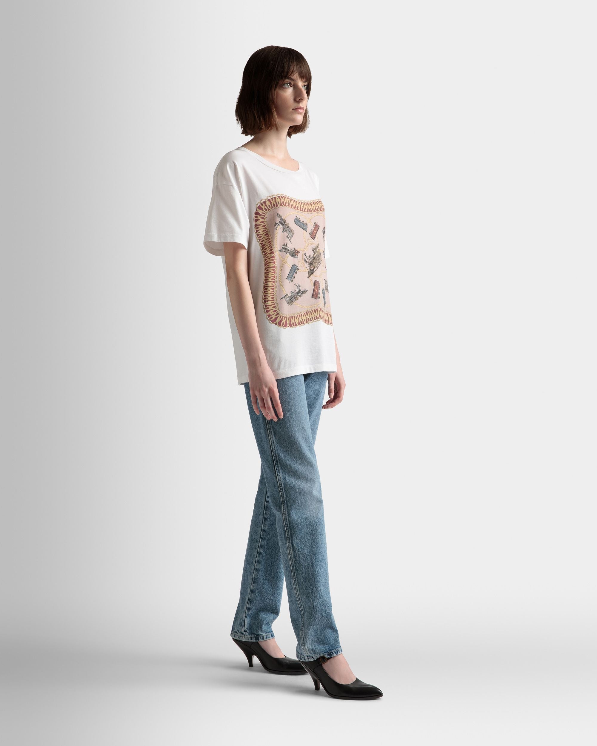 Bally Global - Camiseta Estampada Train De Algodón En Blanco - Blanco