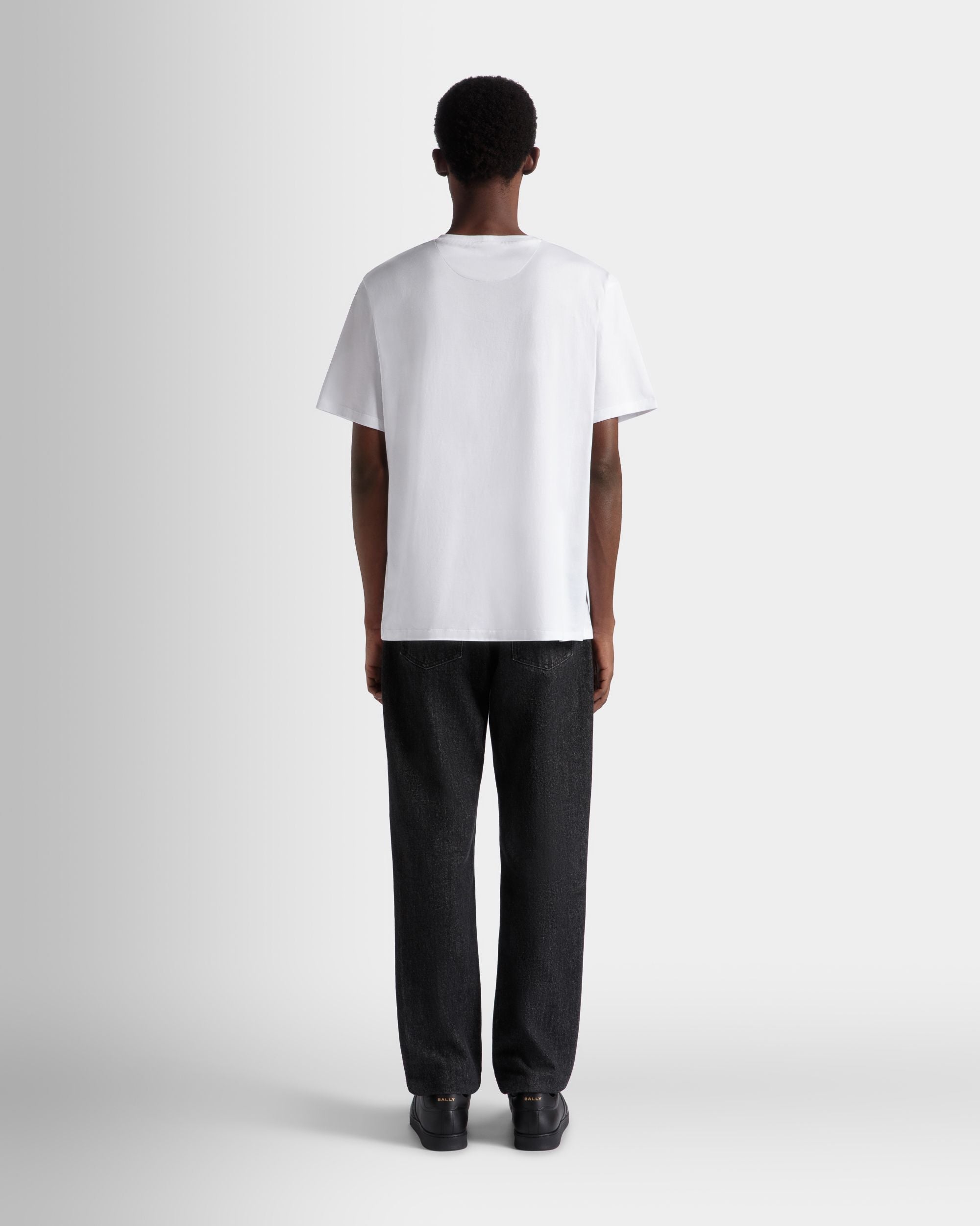 Bally Global - T-Shirt Avec Un Logo Bally Crest En Coton Blanc - Blanc