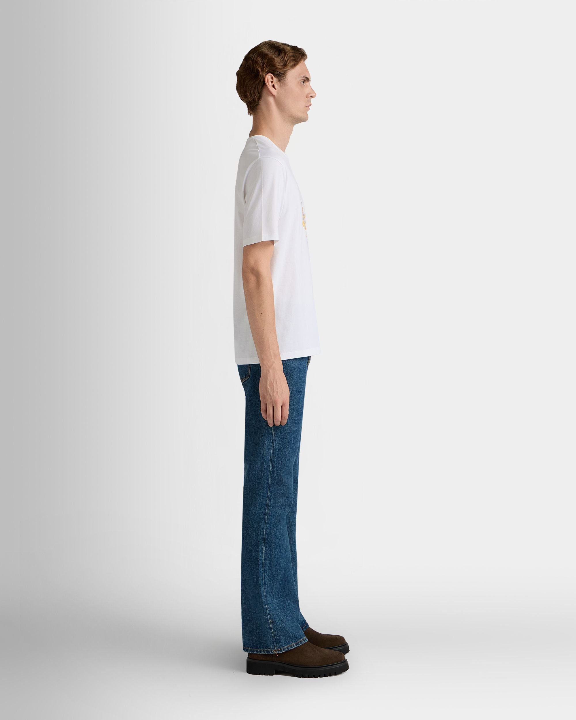 Bally Global - T-Shirt in White Cotton with a Bally Crest - White