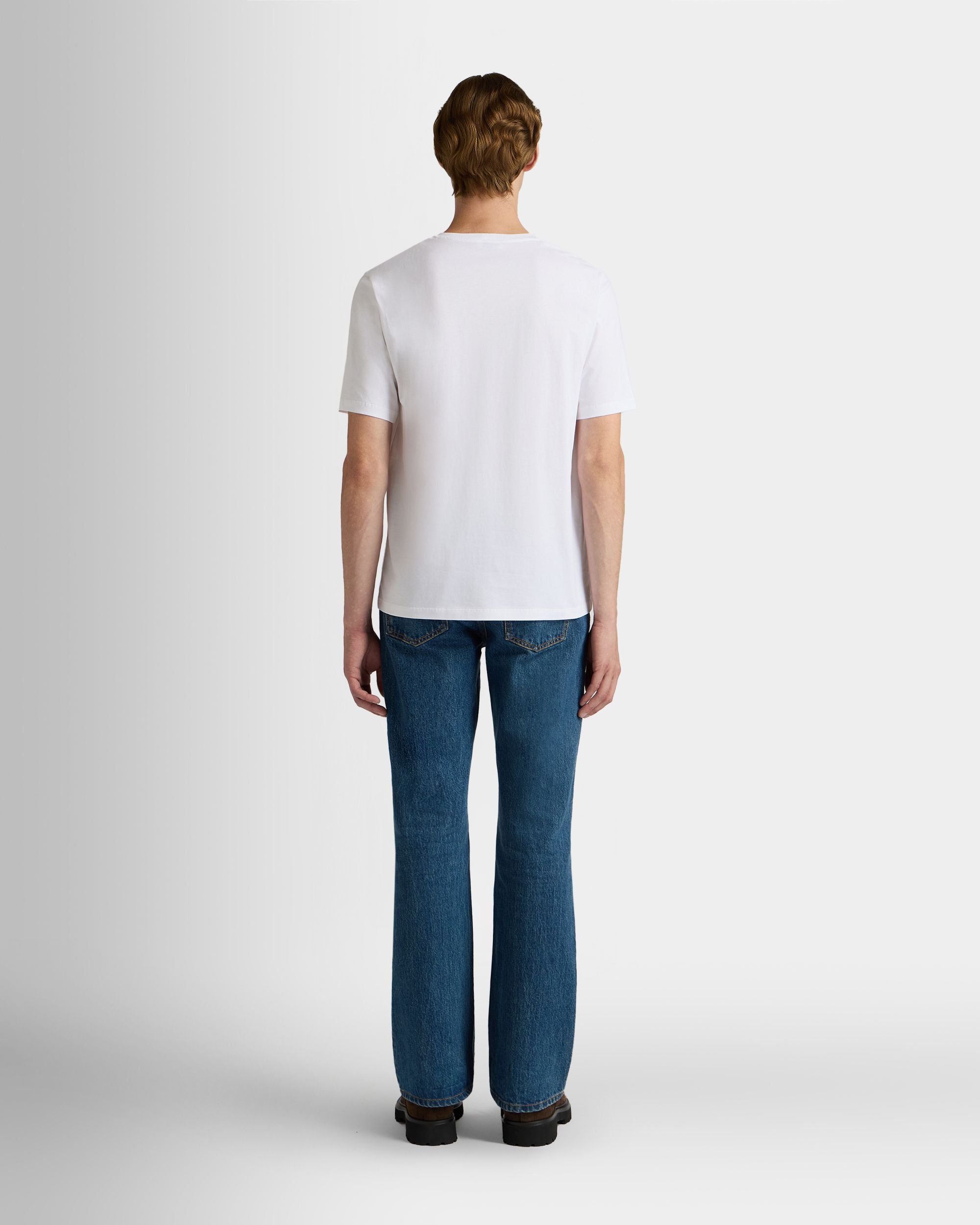 Bally Global - T-Shirt in White Cotton with a Bally Crest - White
