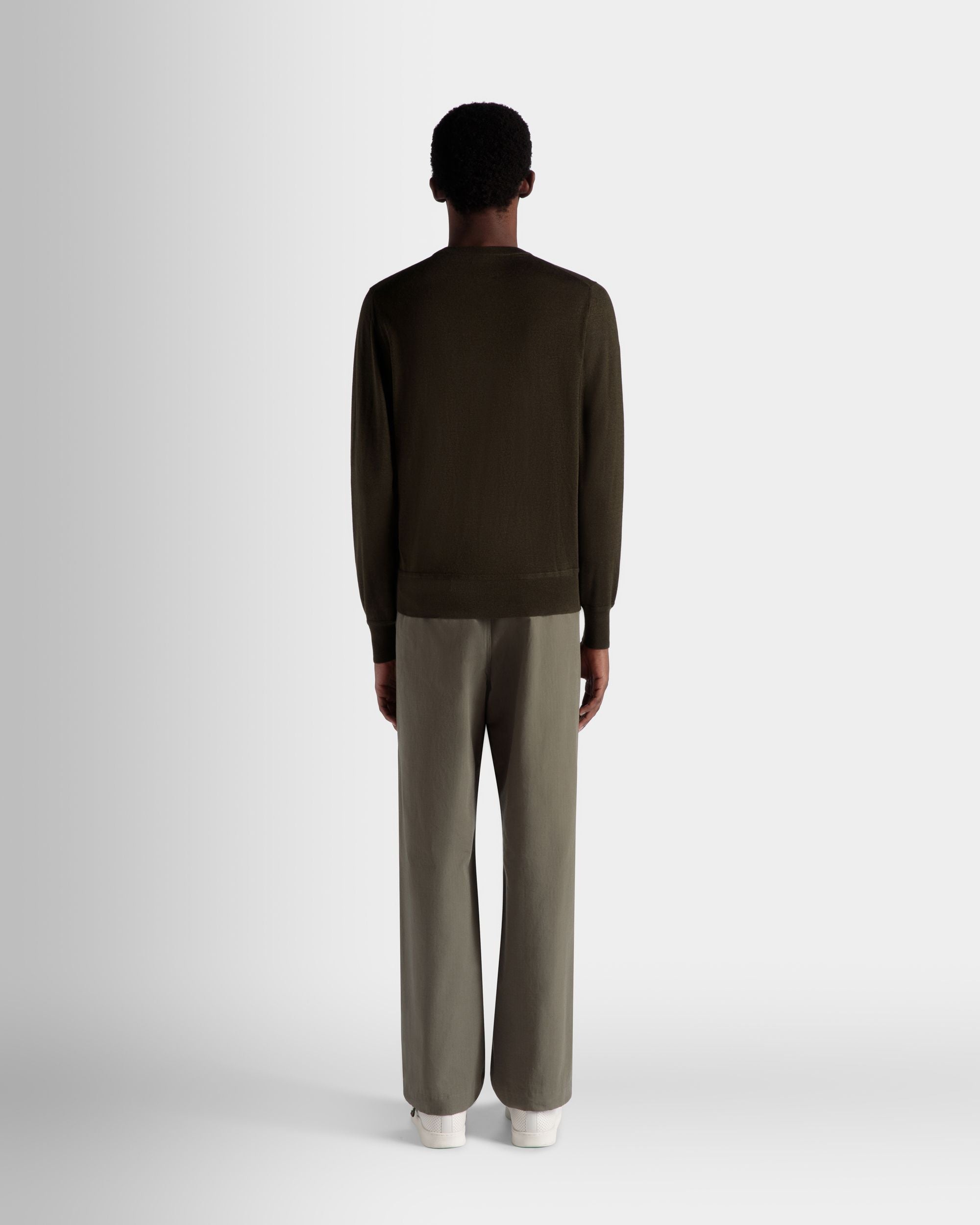 Bally Global - Jersey De Cuello Redondo Adrien Brody Travel Collection De Cachemira Military Green - Verde