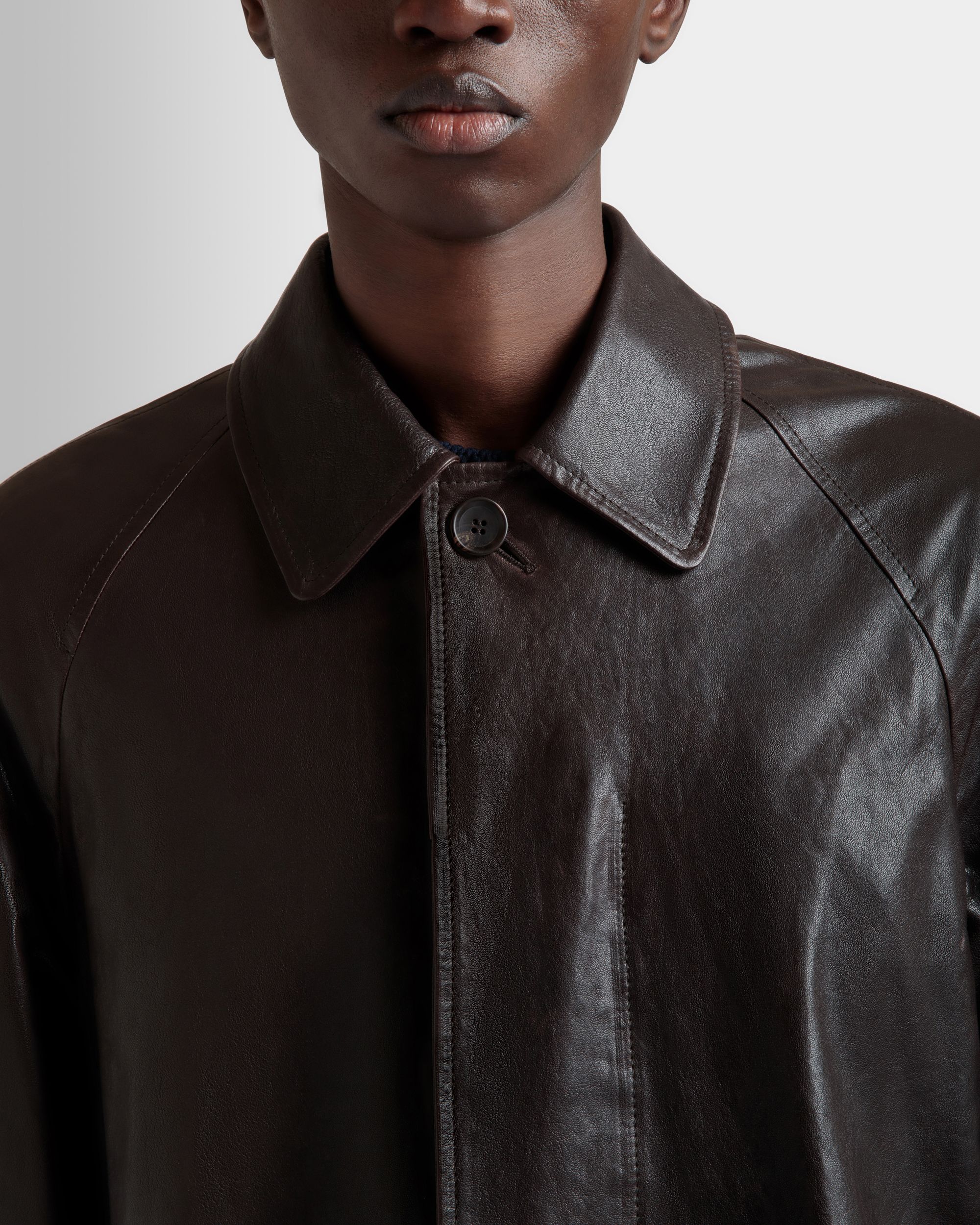 Bally Global - Coat in Brown Leather - Brown