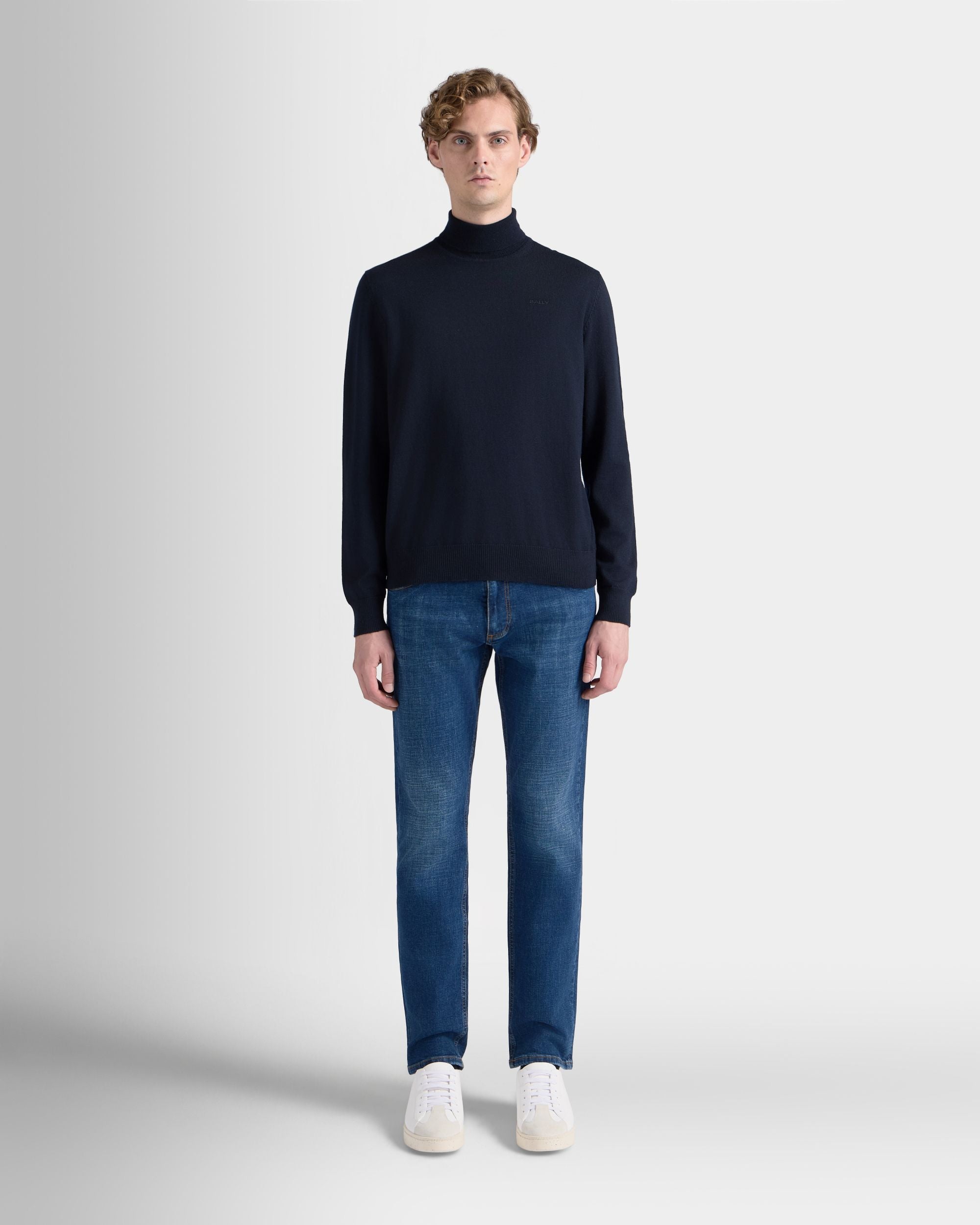 Bally Global - Turtleneck in Navy Blue Wool - Blue