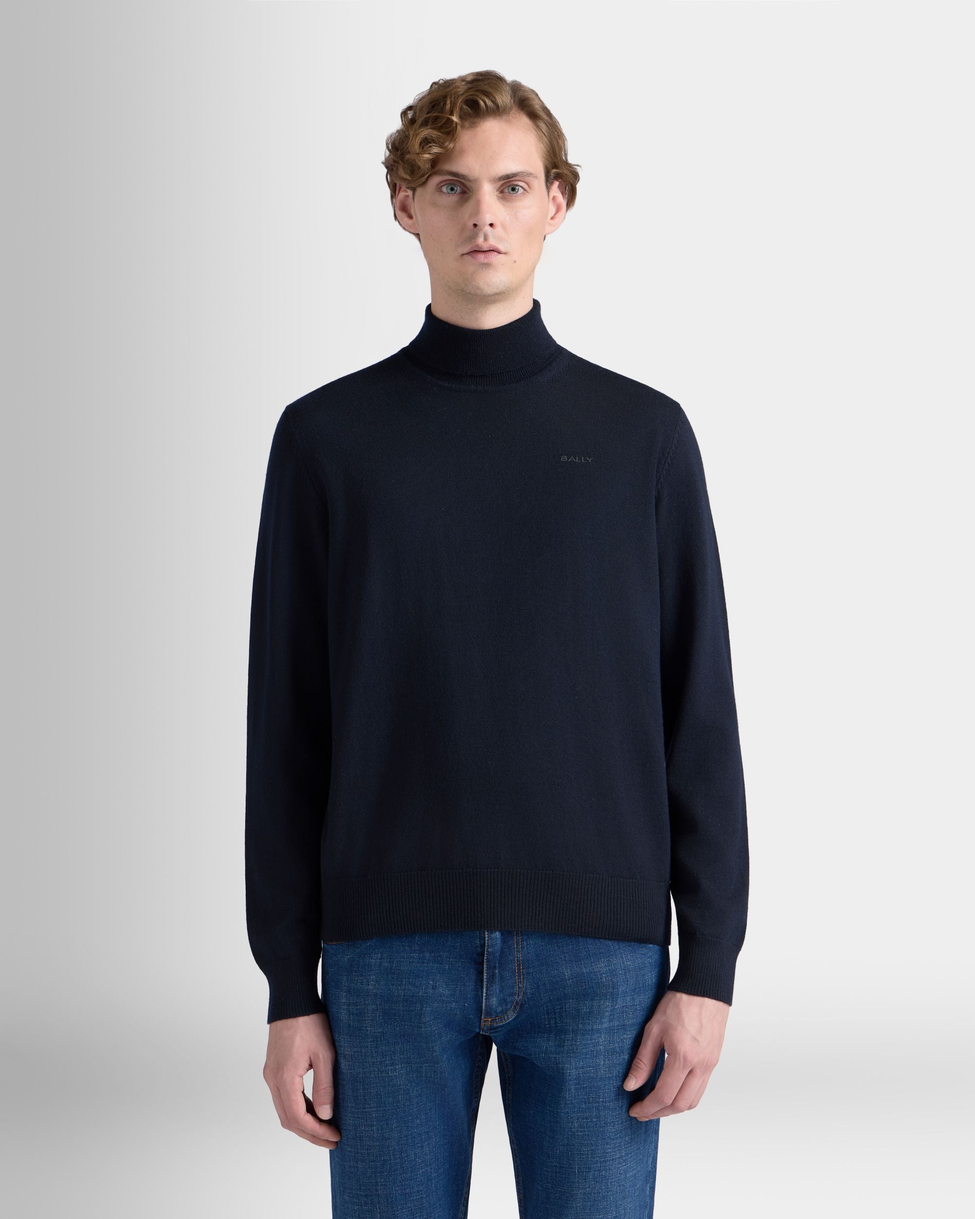 Bally Global - Turtleneck in Navy Blue Wool - Blue