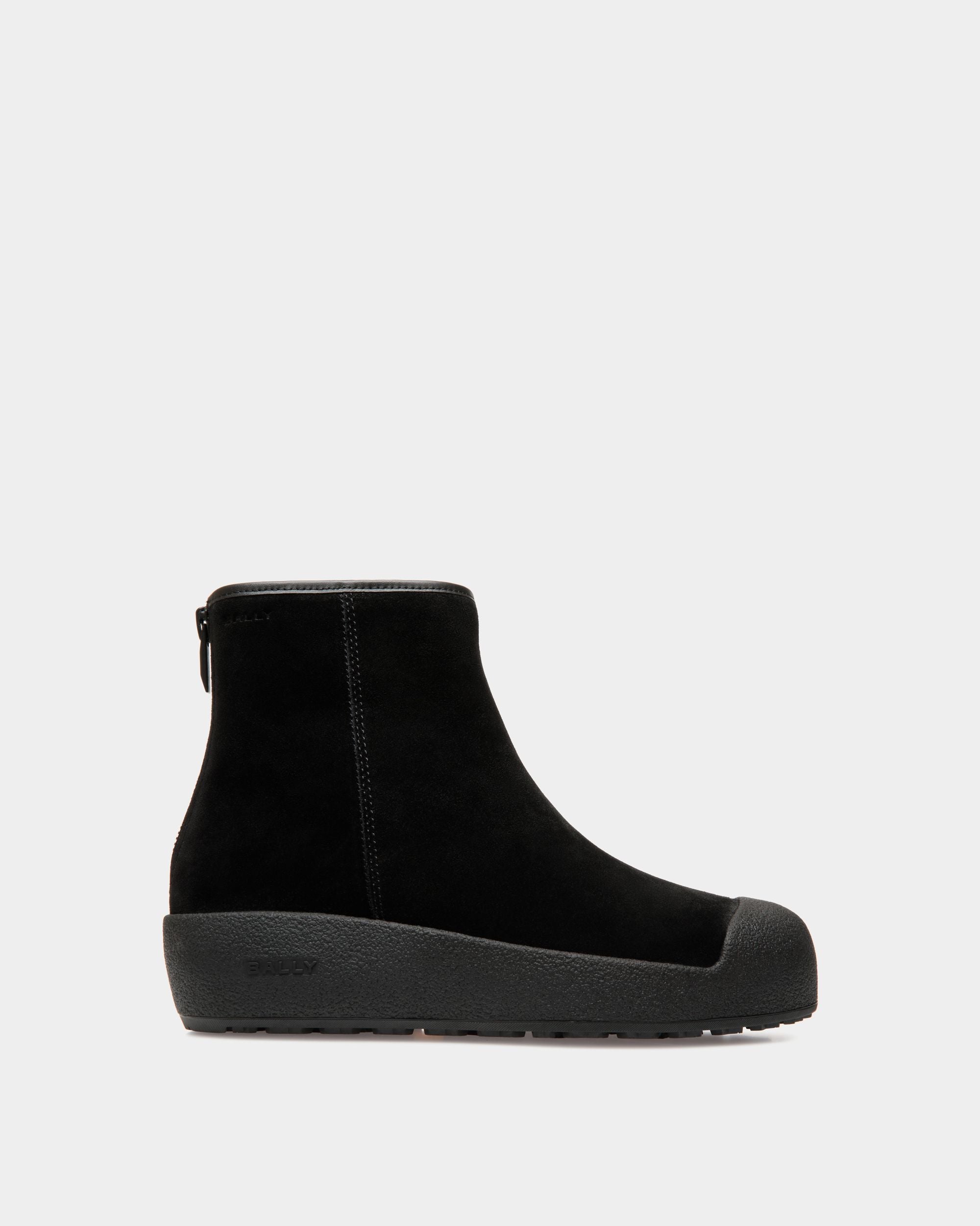 Bally Global - Bally Curling Bootie in Black Suede - Negro