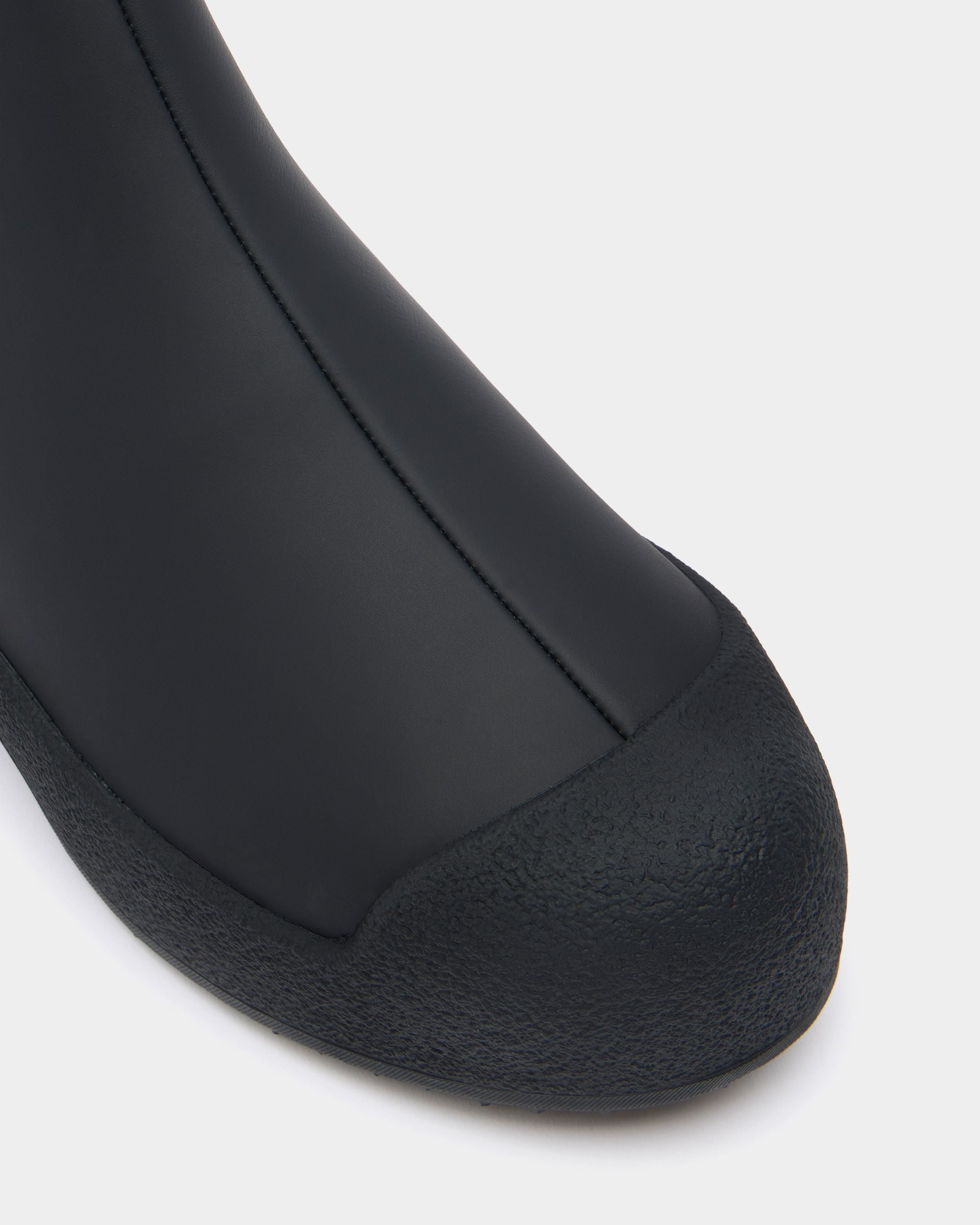 Bally Global - Bally Curling Bootie in Black Leather - Black