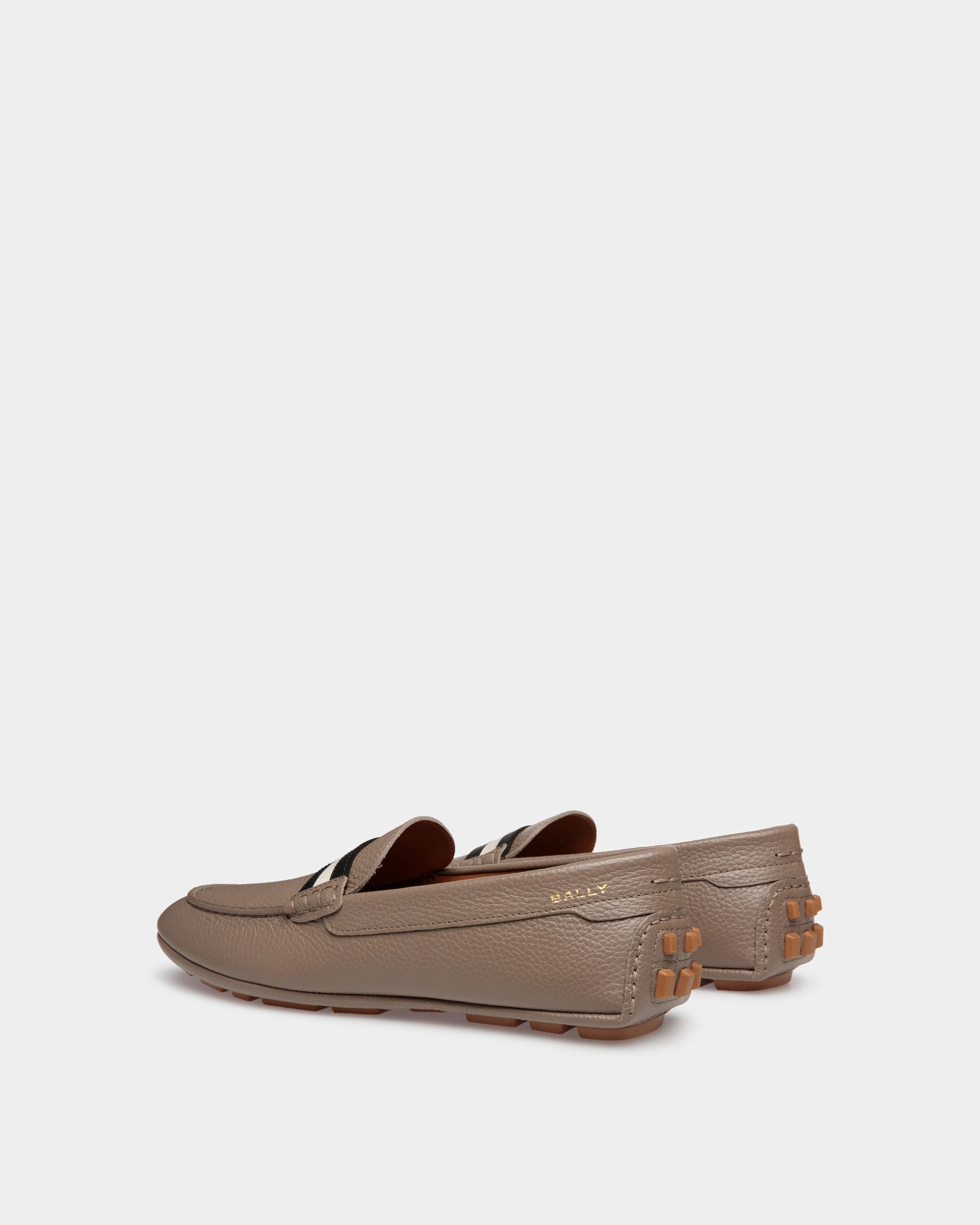 Bally Global - Chaussure Driver Kerbs En Cuir Grainé Beige - Beige
