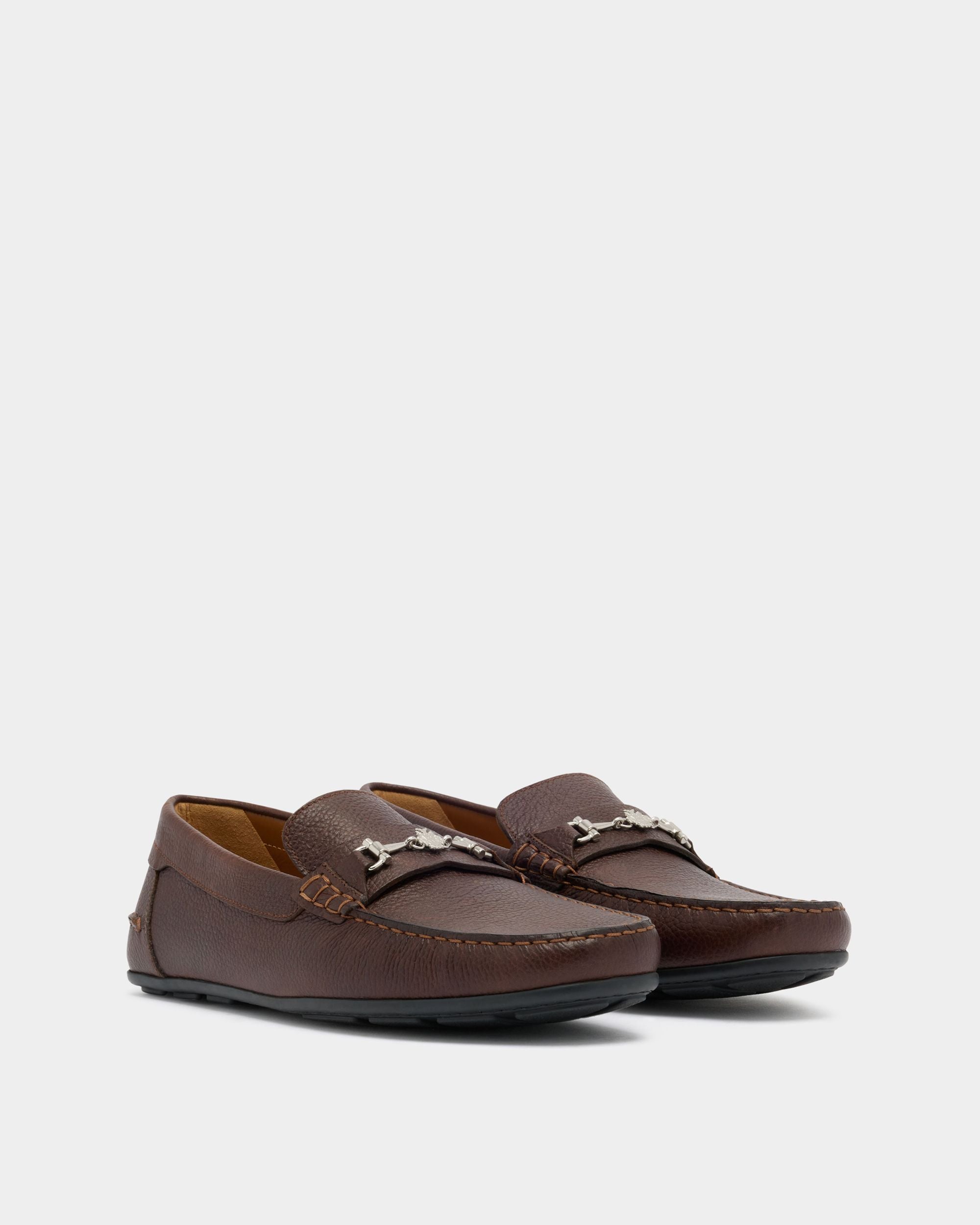 Bally Global - Clay Driver in Brown Grained Leather - Brown