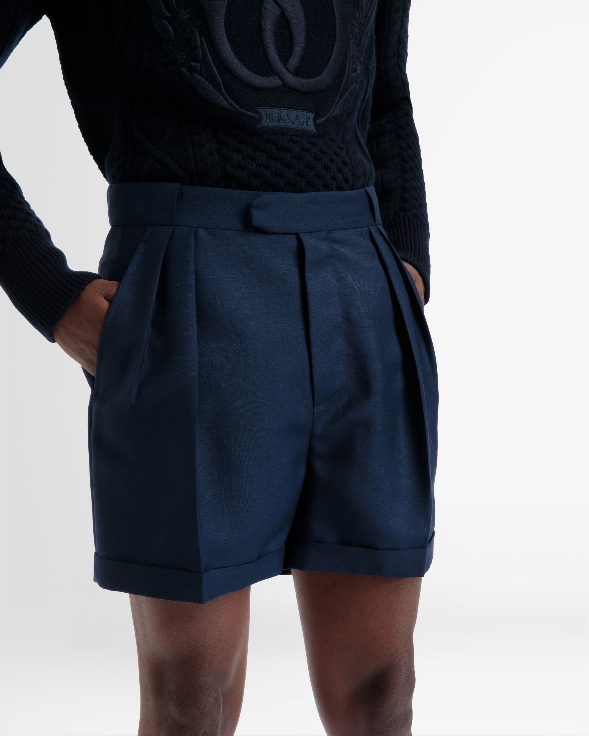 Bally Global - Bermuda Shorts In Navy Wool - Blue