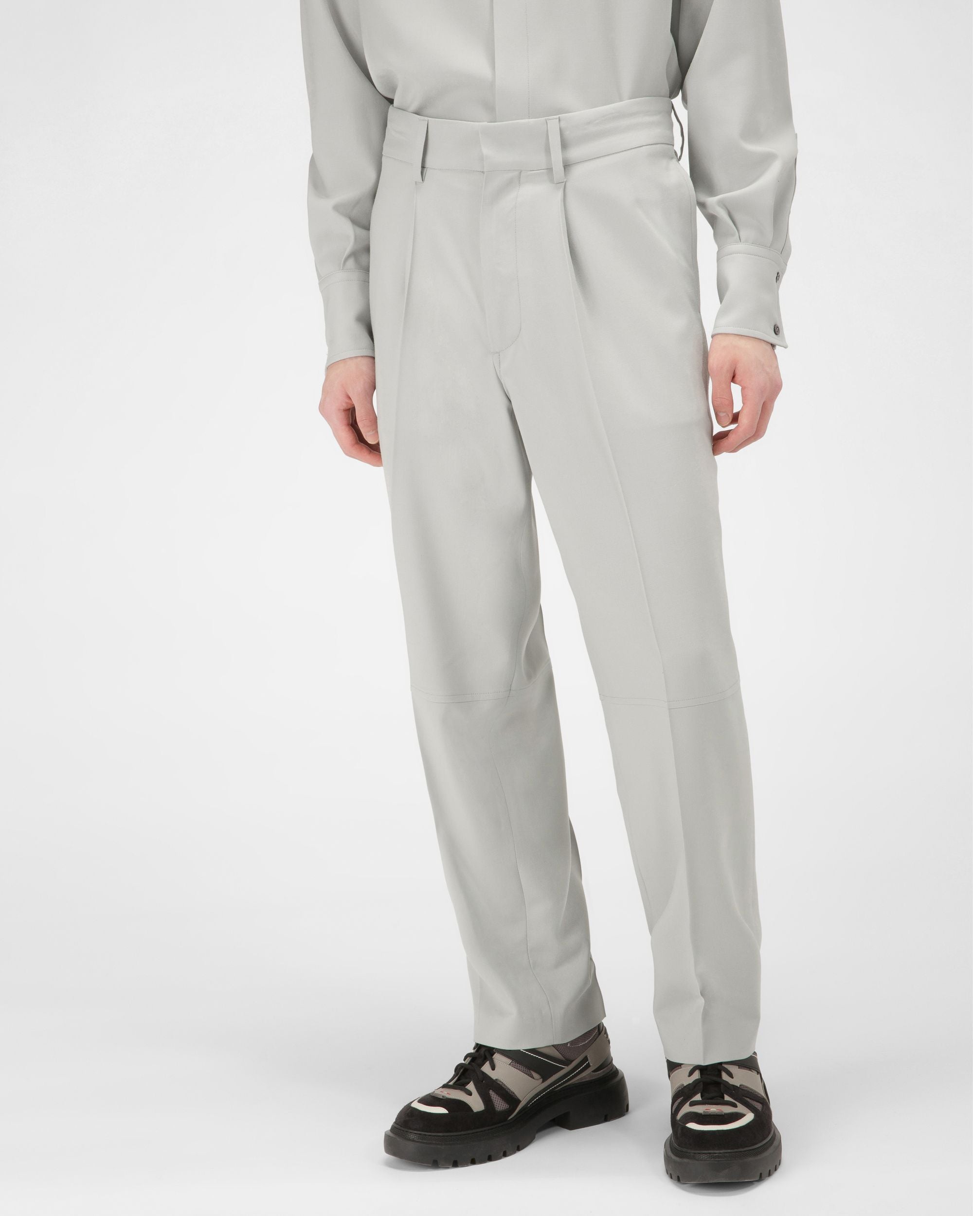 Bally Global - Wool Trousers In Light Blue - Blue