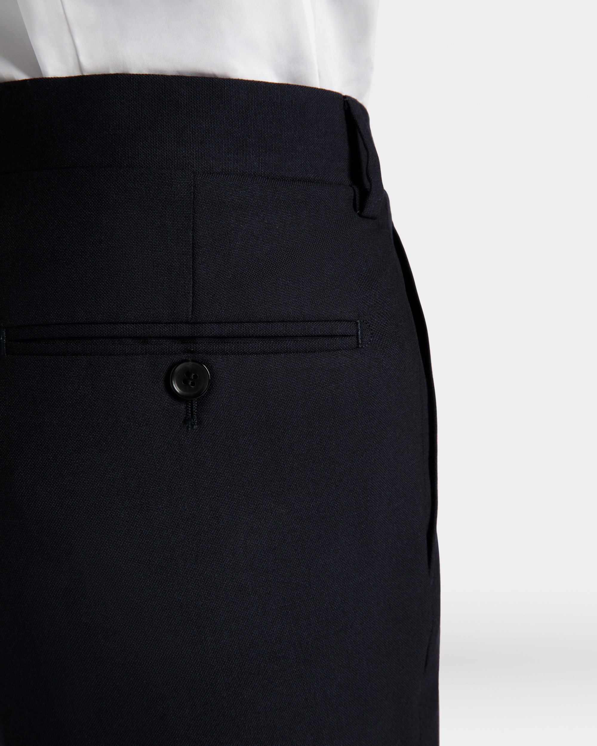 Bally Global - Adrien Brody Travel Collection Pleated Pants In Navy Blue Wool - Blue