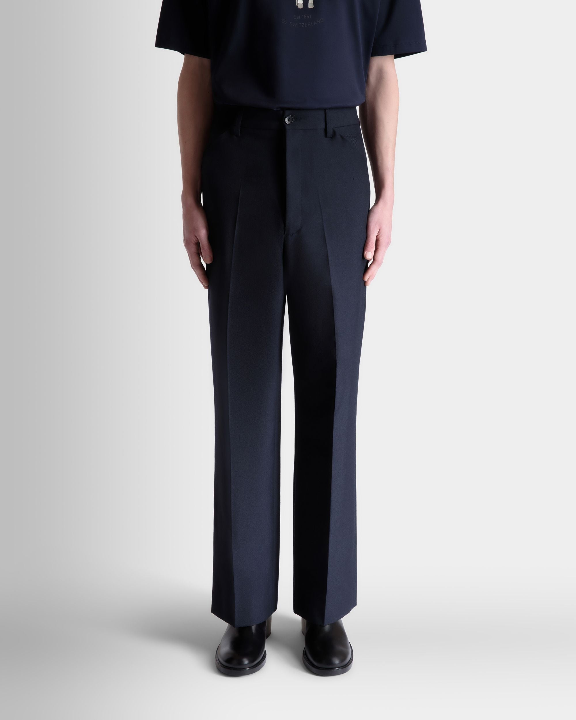 Bally Global - Tailored Pants in Navy Blue Wool Blend - Azul