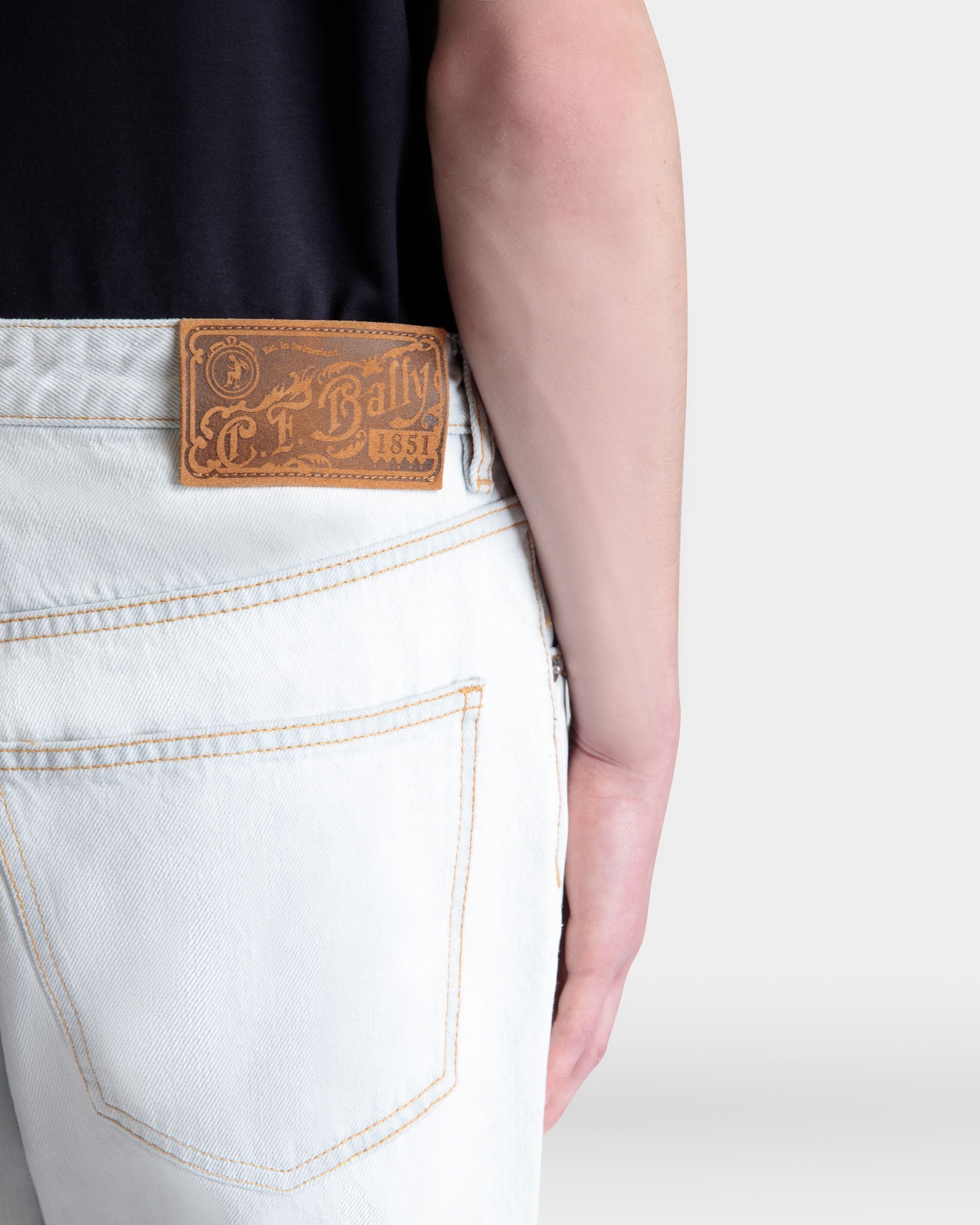 Bally Global - Pantalon En Denim De Coton Light Blue - Bleu