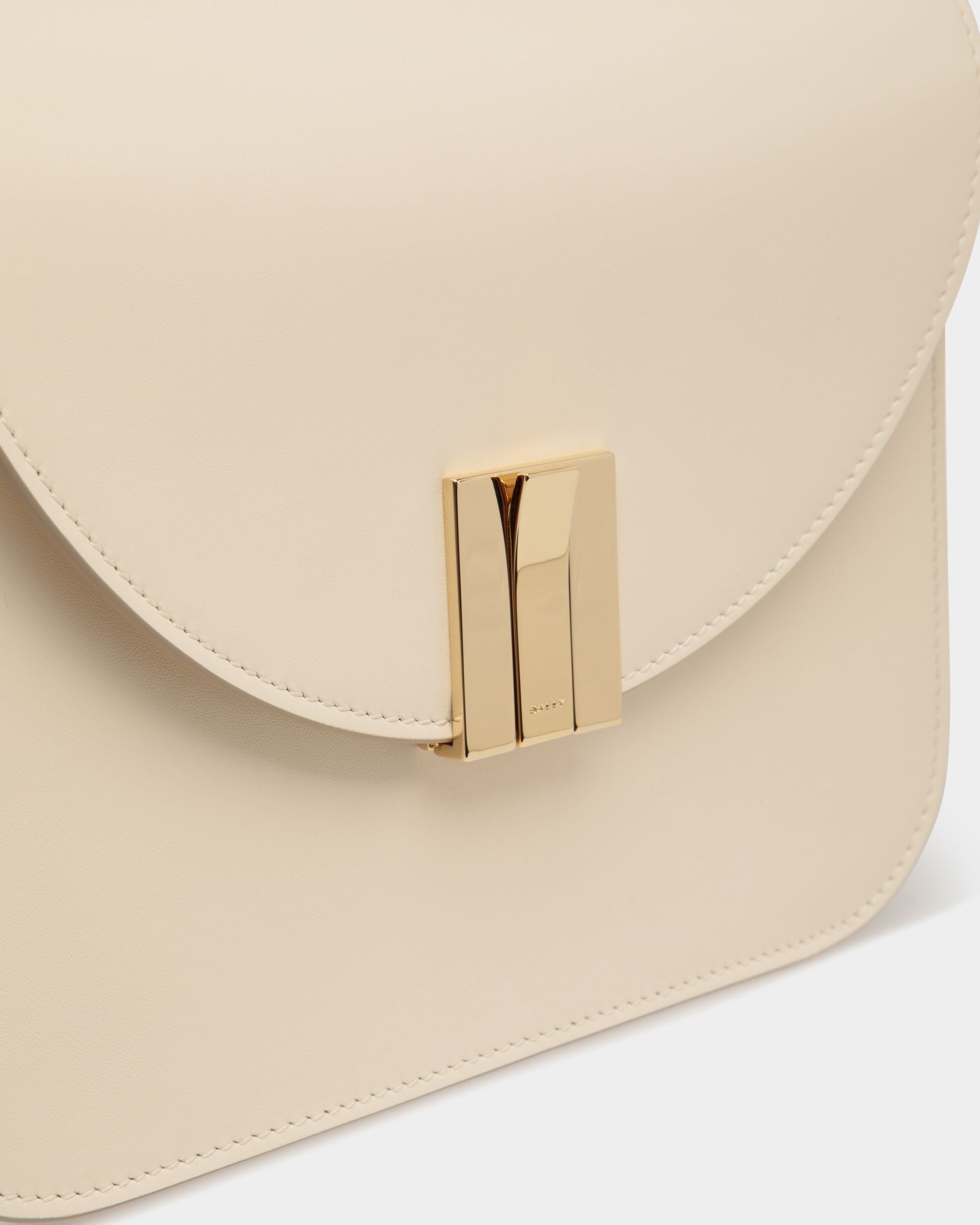 Bally Global - Ollam Crossbody Bag In White Leather - Blanc