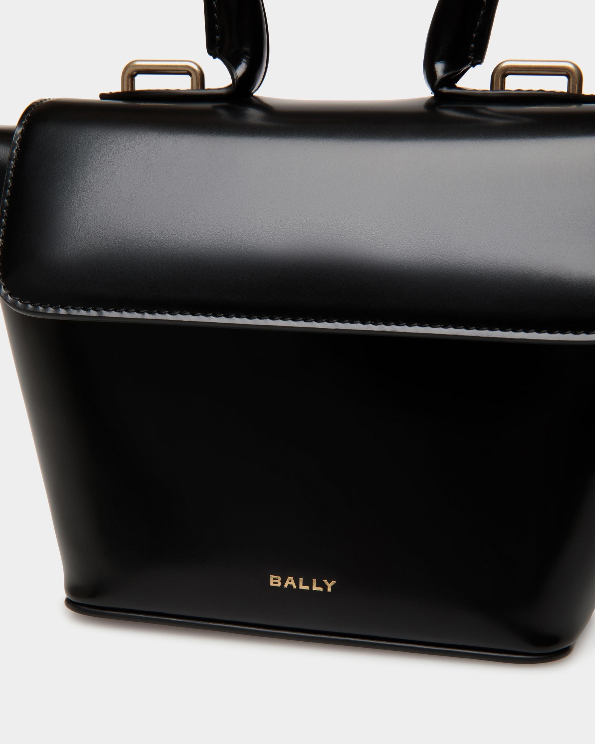 Bally Global - Belle Minibag In Black Brushed Leather - Negro