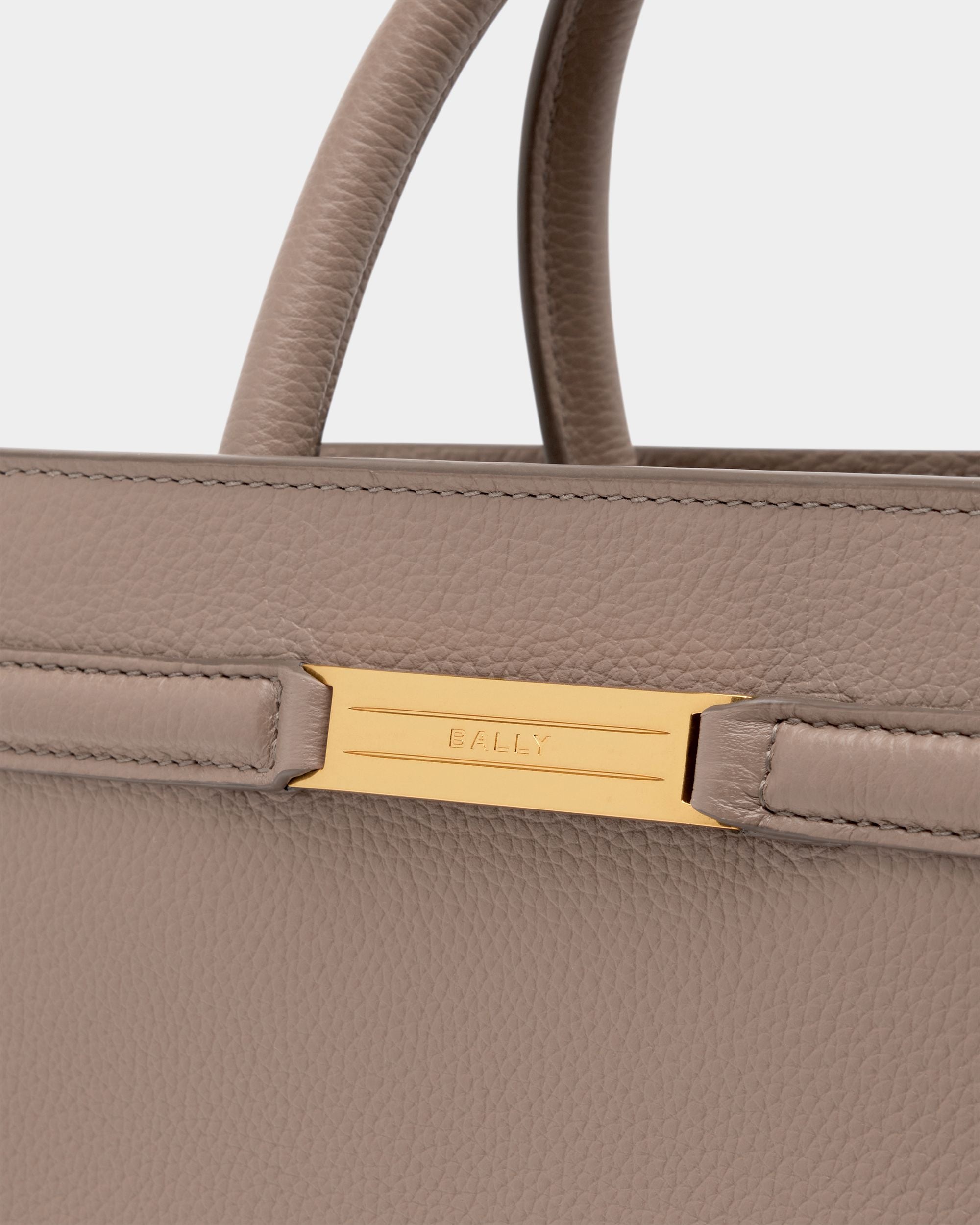 Bally Global - Sac Cabas Deco En Cuir Grainé Taupe - Marron