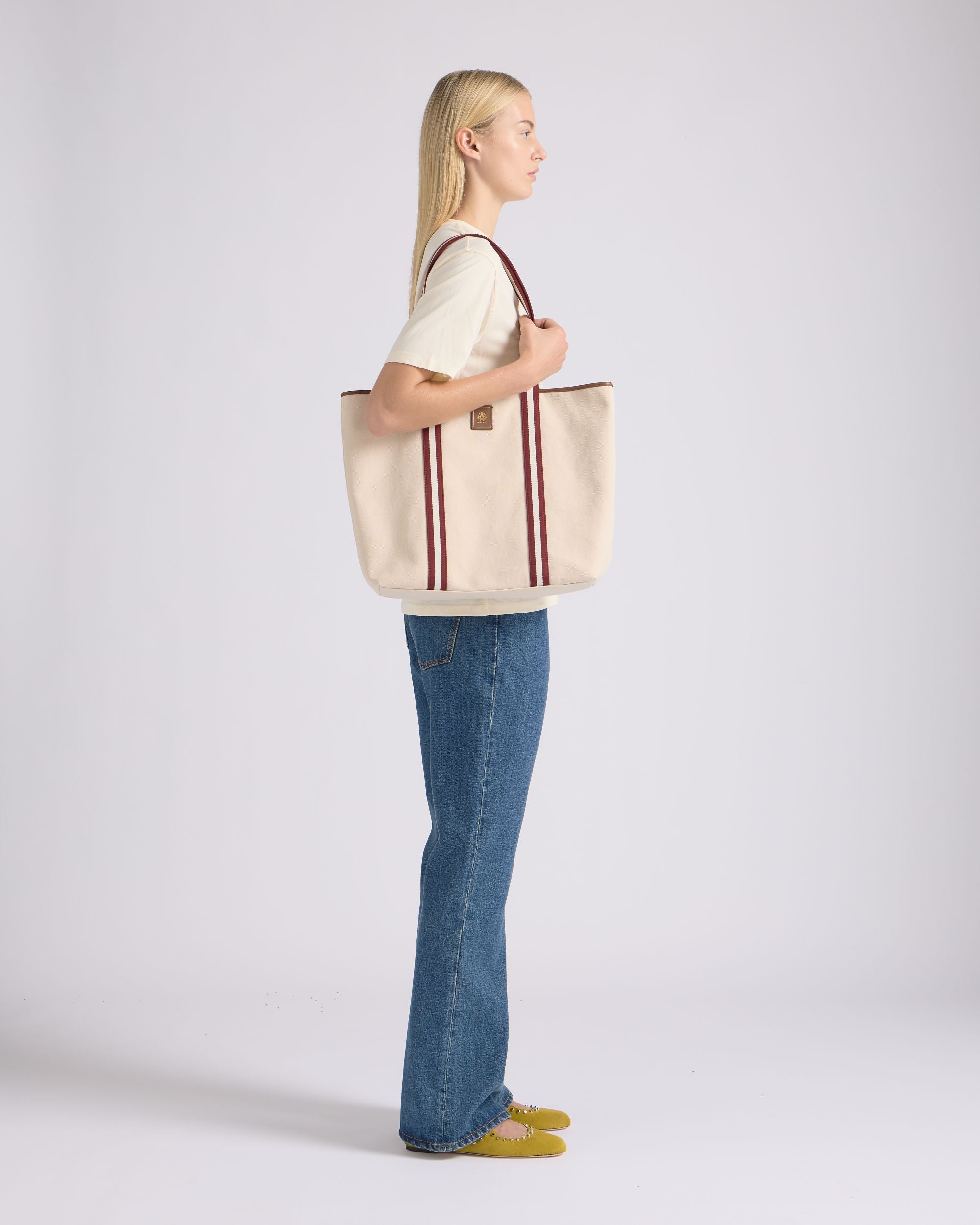 Bally Global - Edelbliss Tote Bag in Natural Canvas with Bally Ribbon - Beige