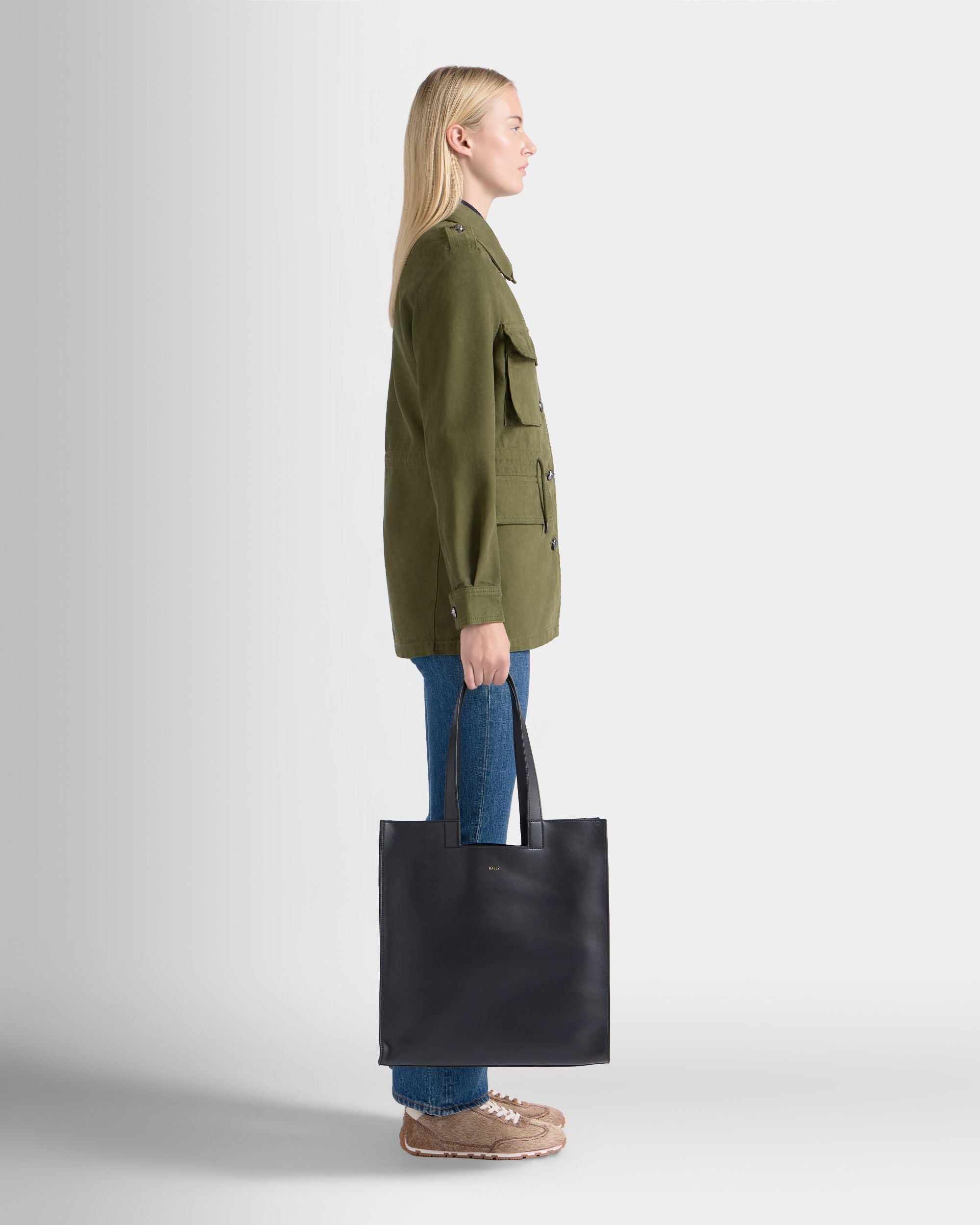 Bally Global - Easy Bally Tote Bag in Black Leather - Black