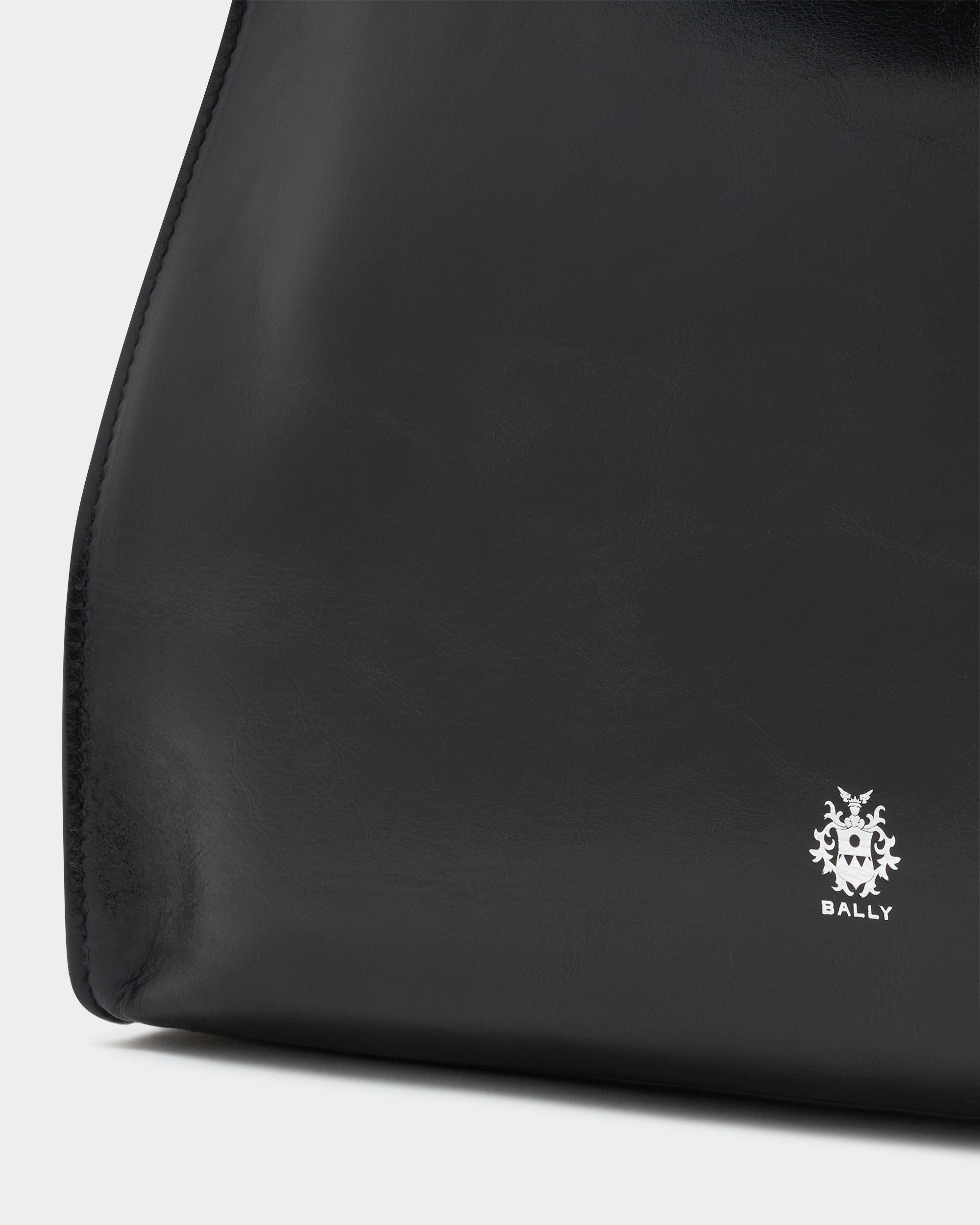 Bally Global - Anni Foldable Tote in Black Leather - Black