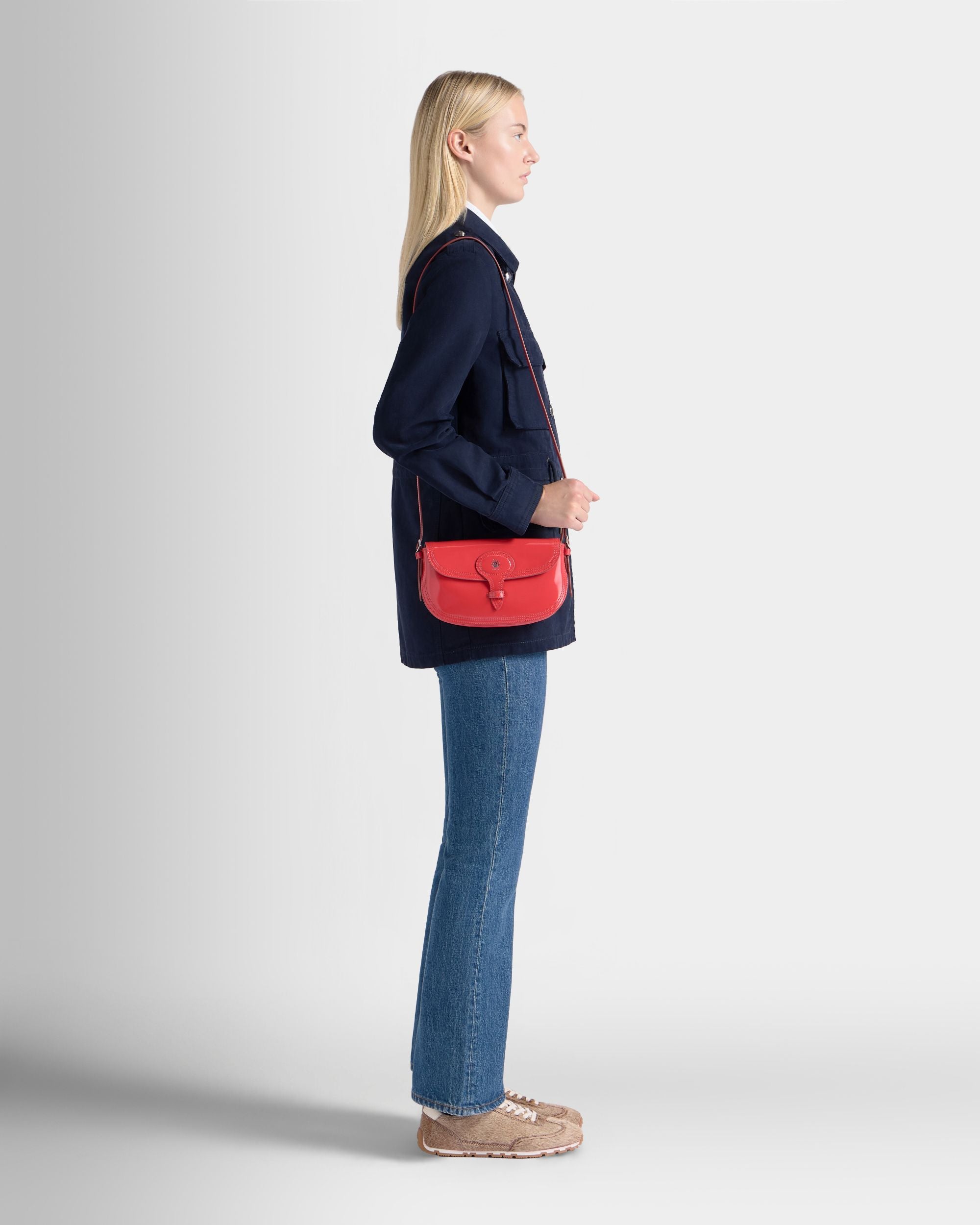 Bally Global - Bolso De Hombro Beckett Pequeño De Piel Cepillada Roja - Rojo