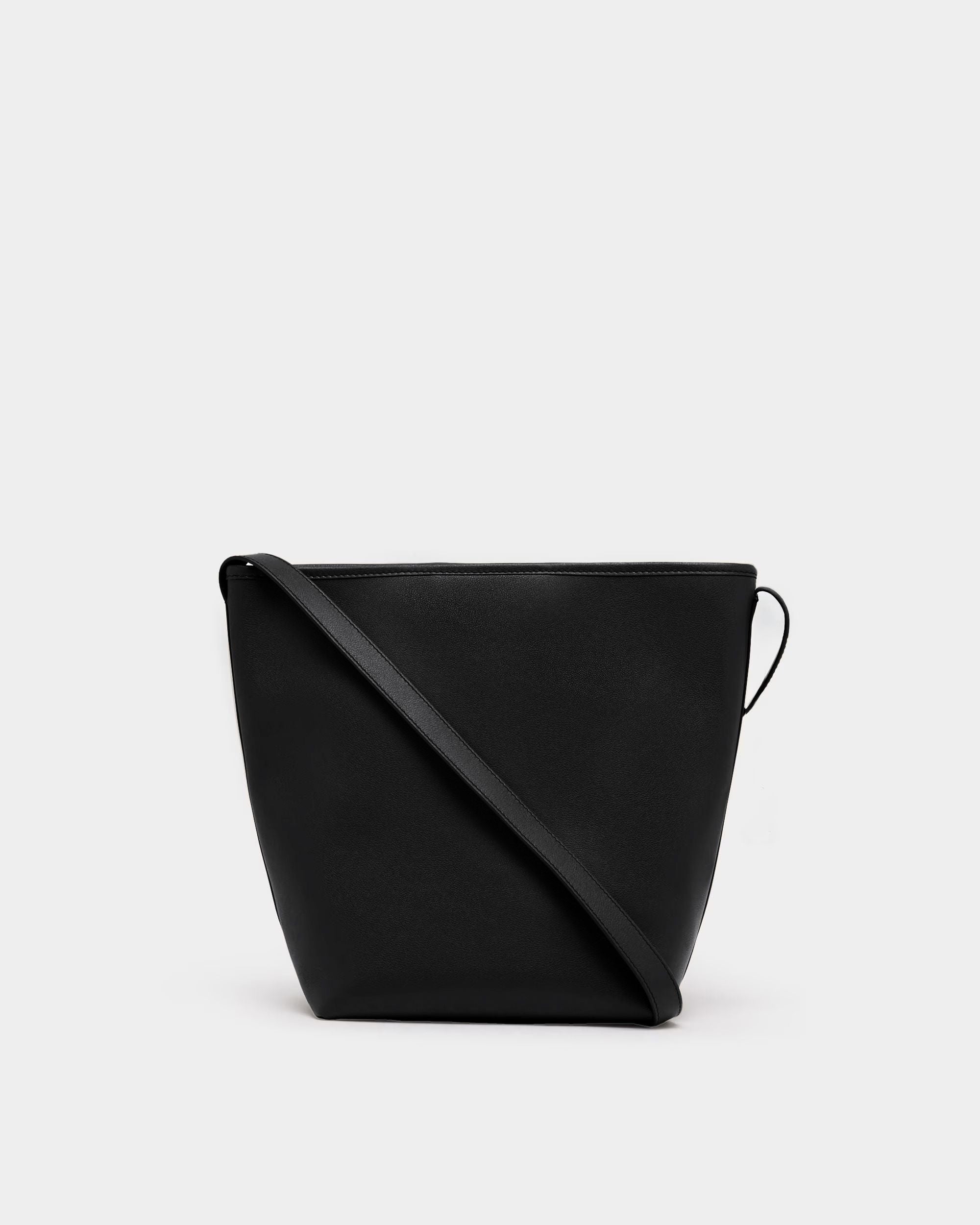 Bally Global - Beckett Bucket Bag in Black Leather - Black