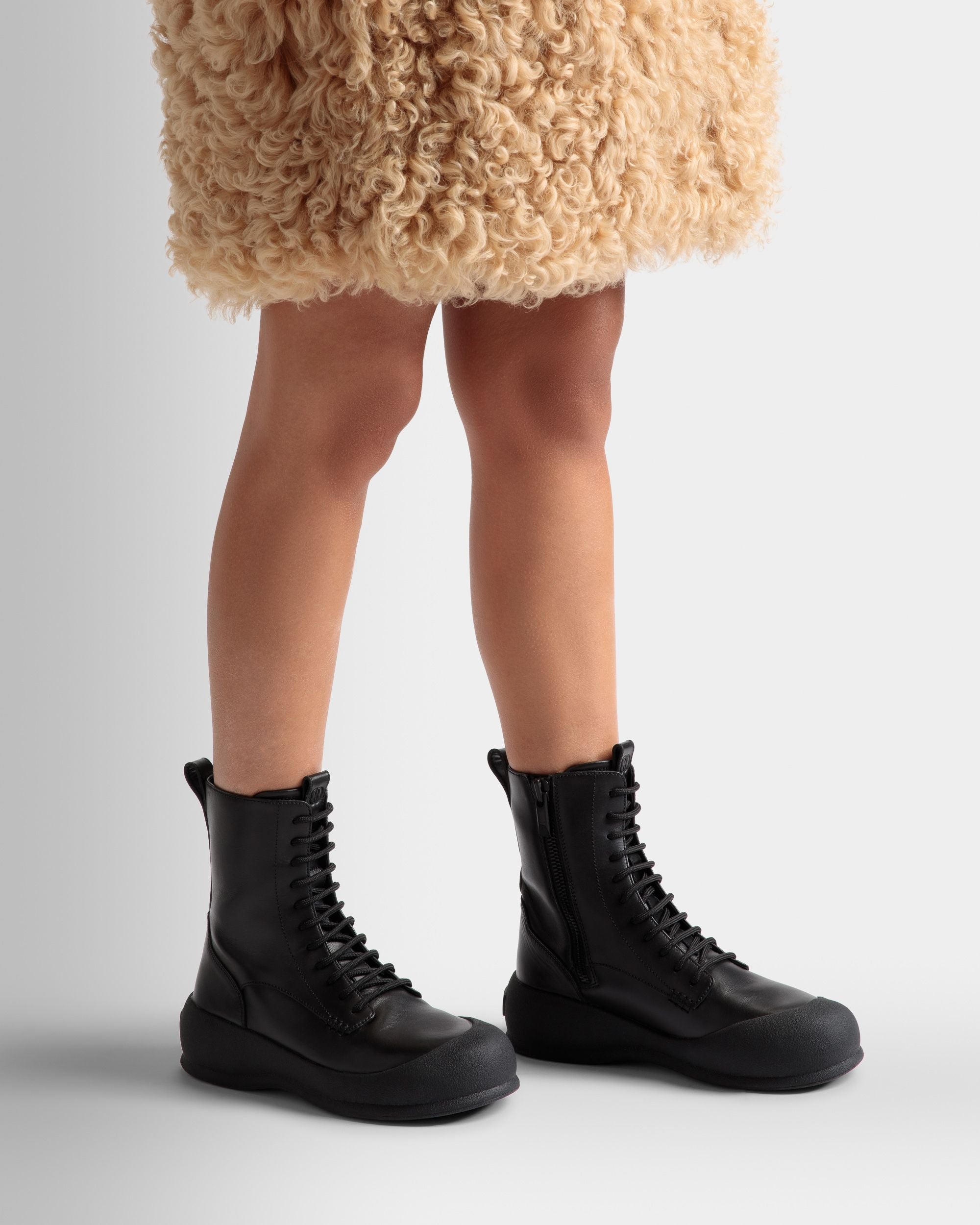 Bally Global - Frei Boots In Black Leather - Black