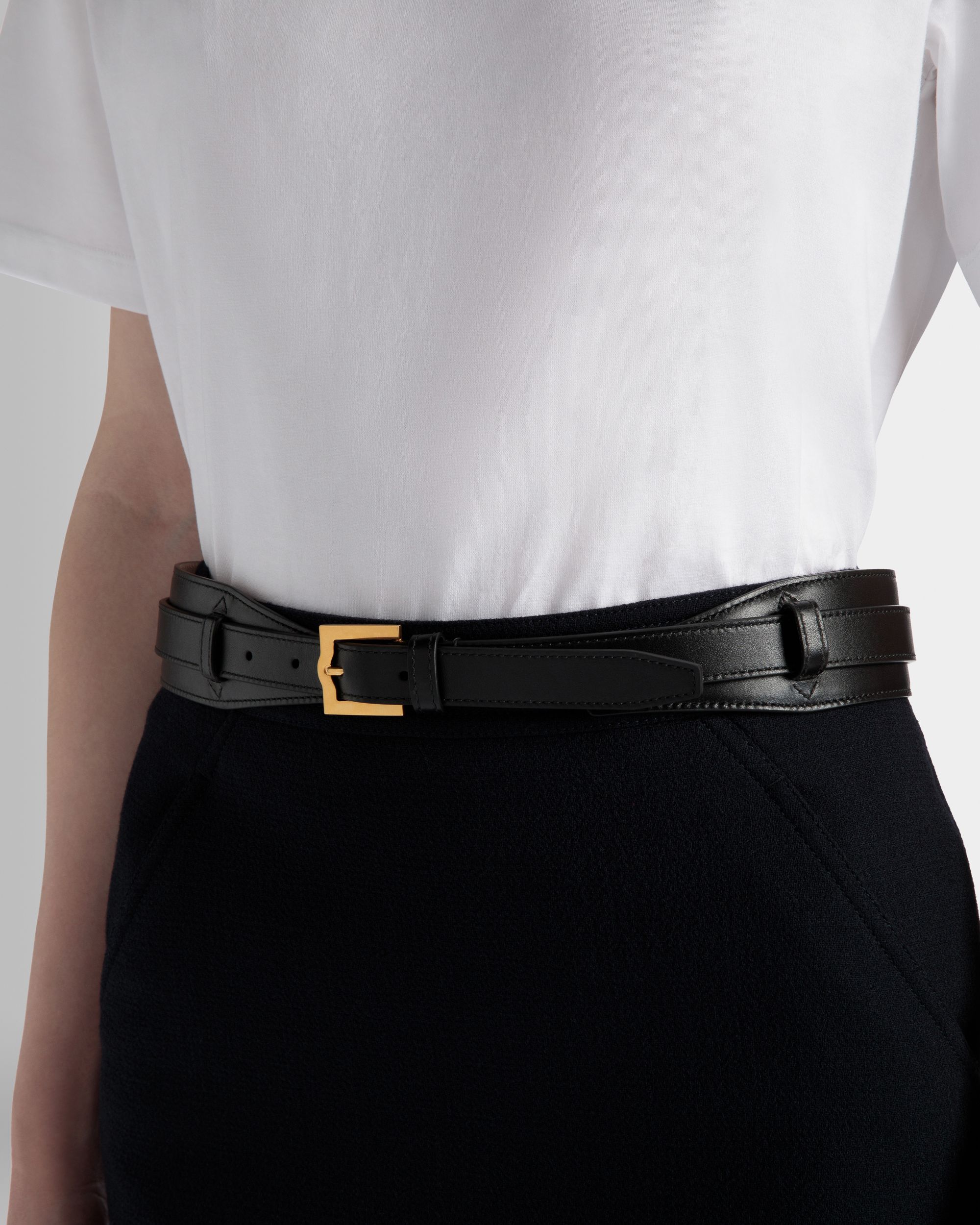 Bally Global - Emblem 45mm Belt In Black Leather - Black