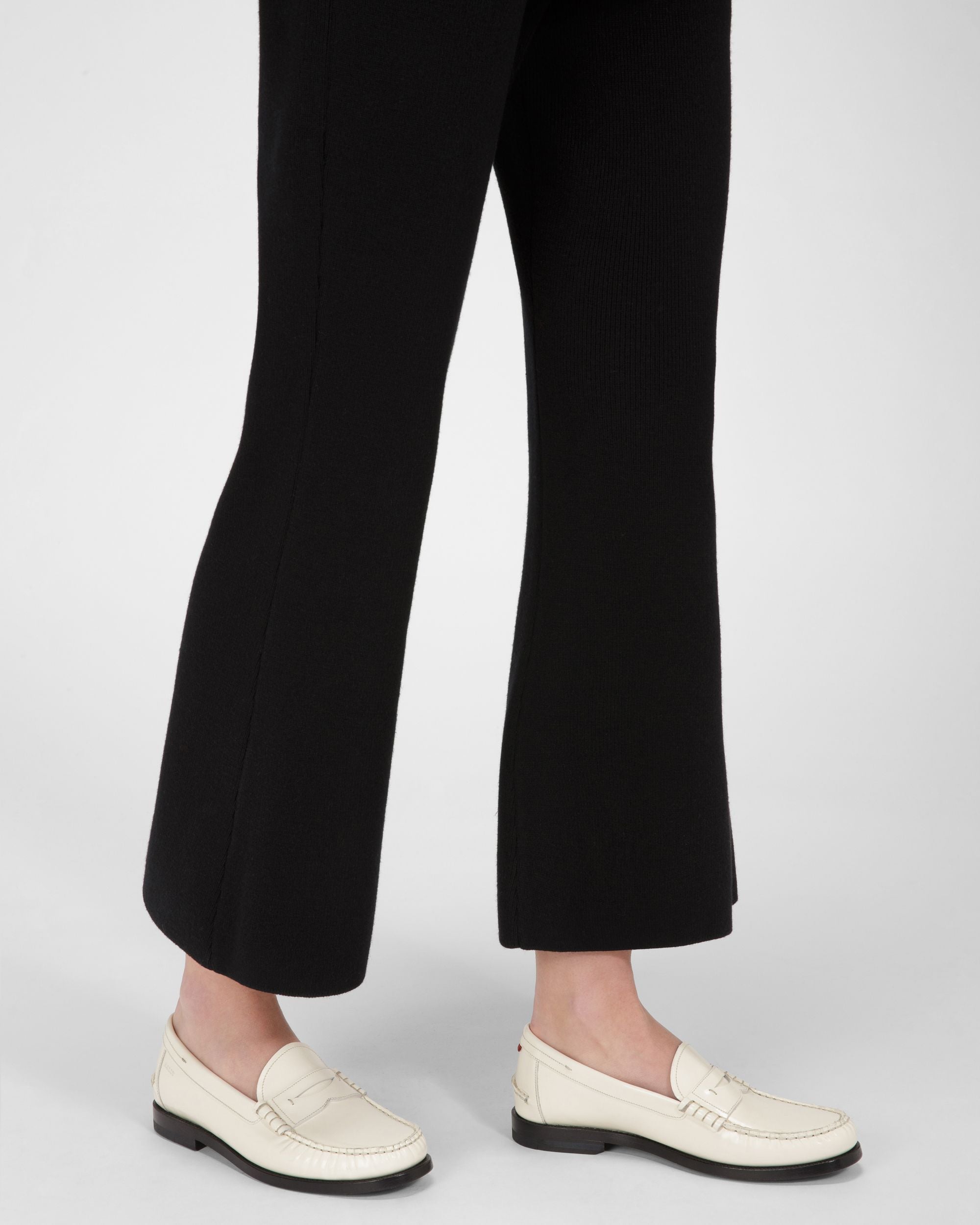 Bally Global - Coelo Leather Moccasins In Bone - Blanc
