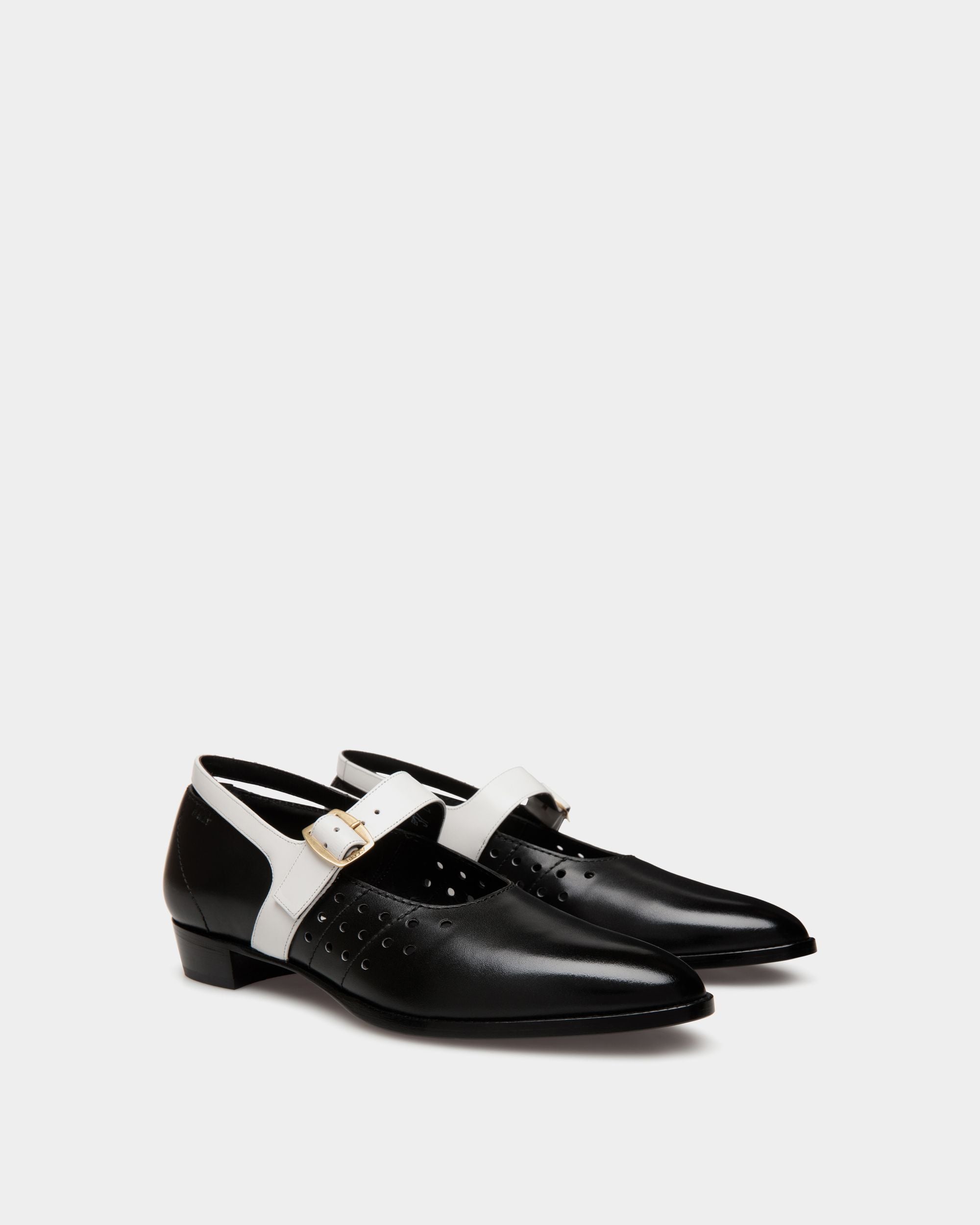 Bally Global - Glendale Mary-Jane In Black and White Leather - Negro