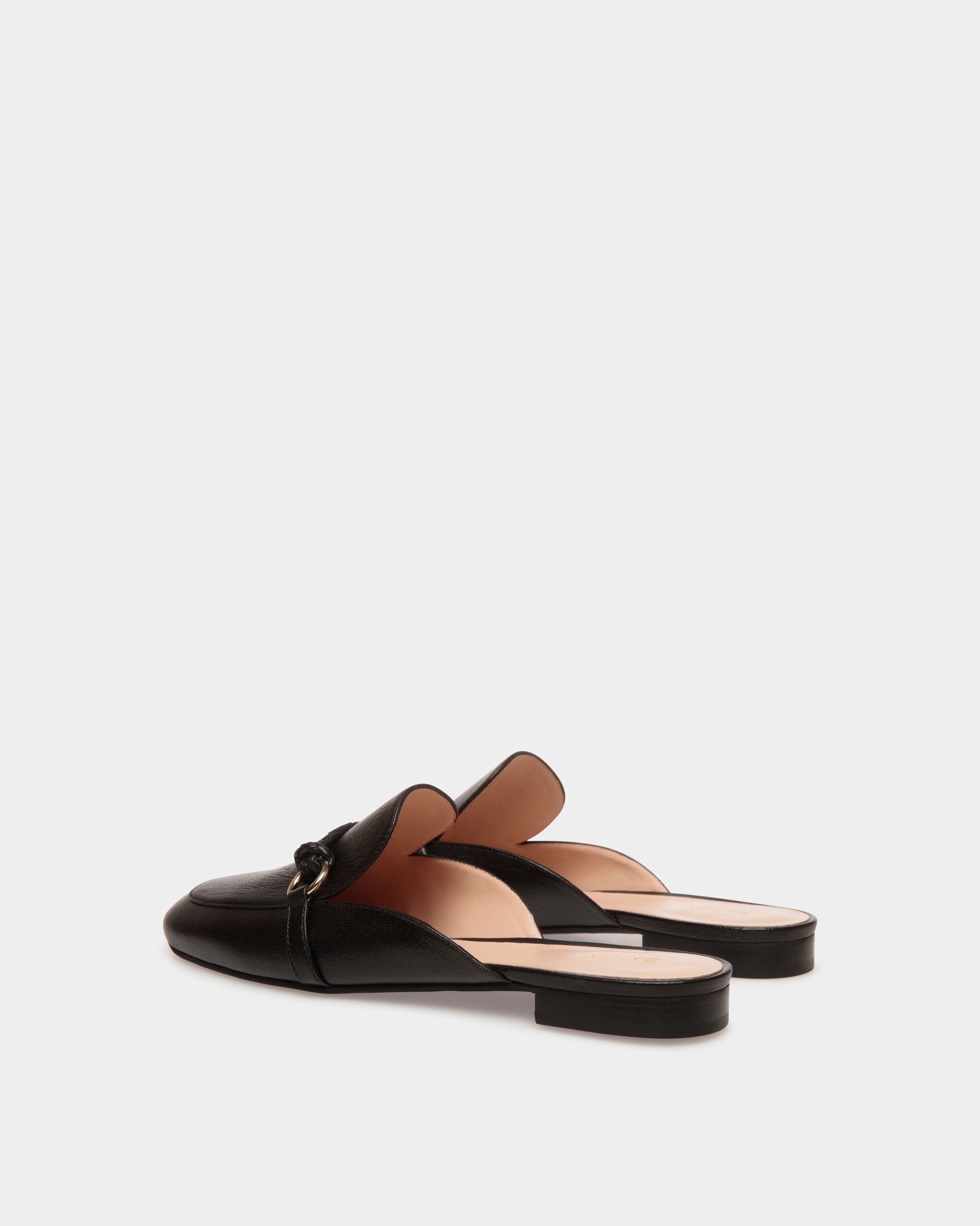 Bally Global - Slipper in Black Grained Leather - Black
