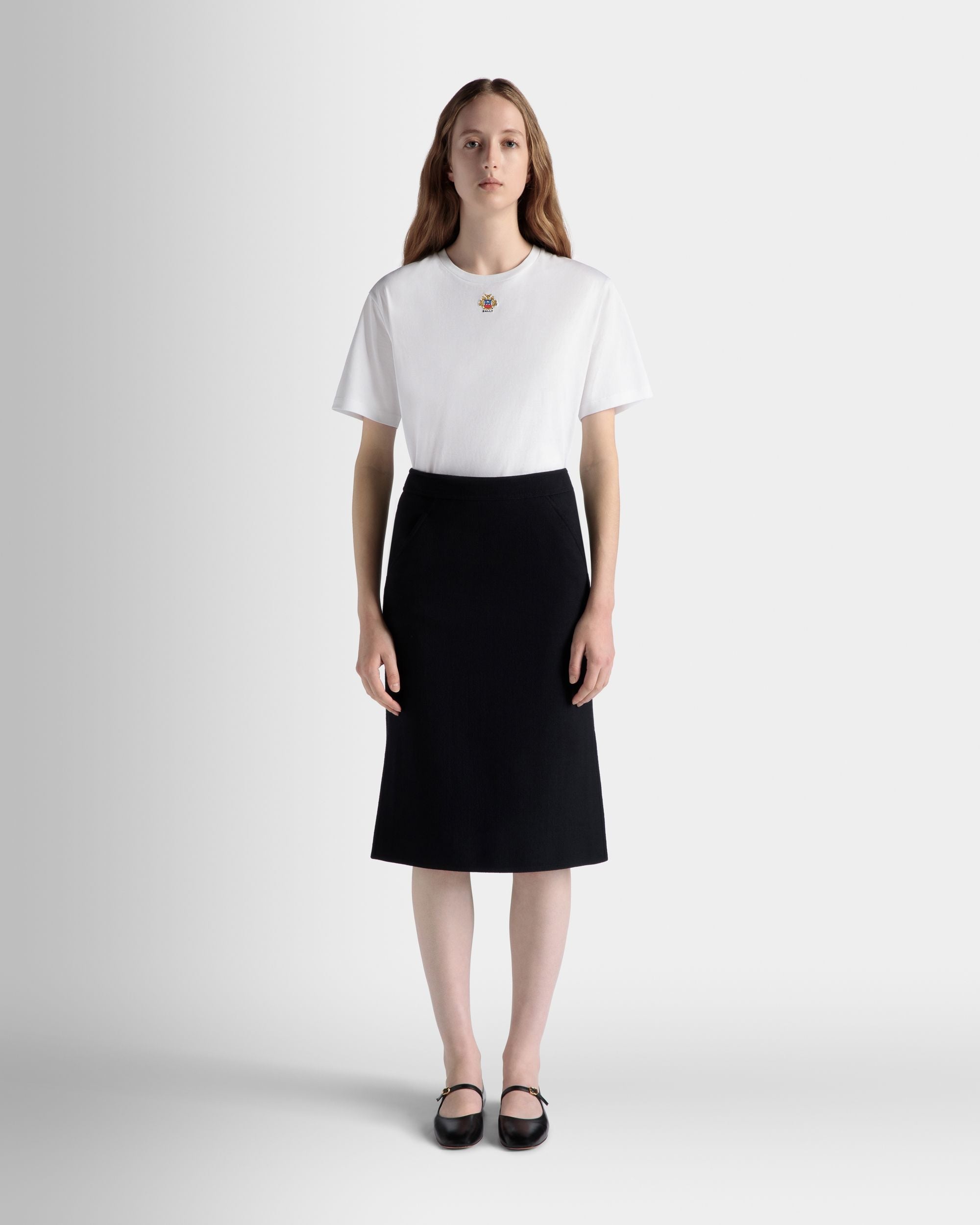 Bally Global - T-Shirt With Bally Crest Logo In White Cotton - White