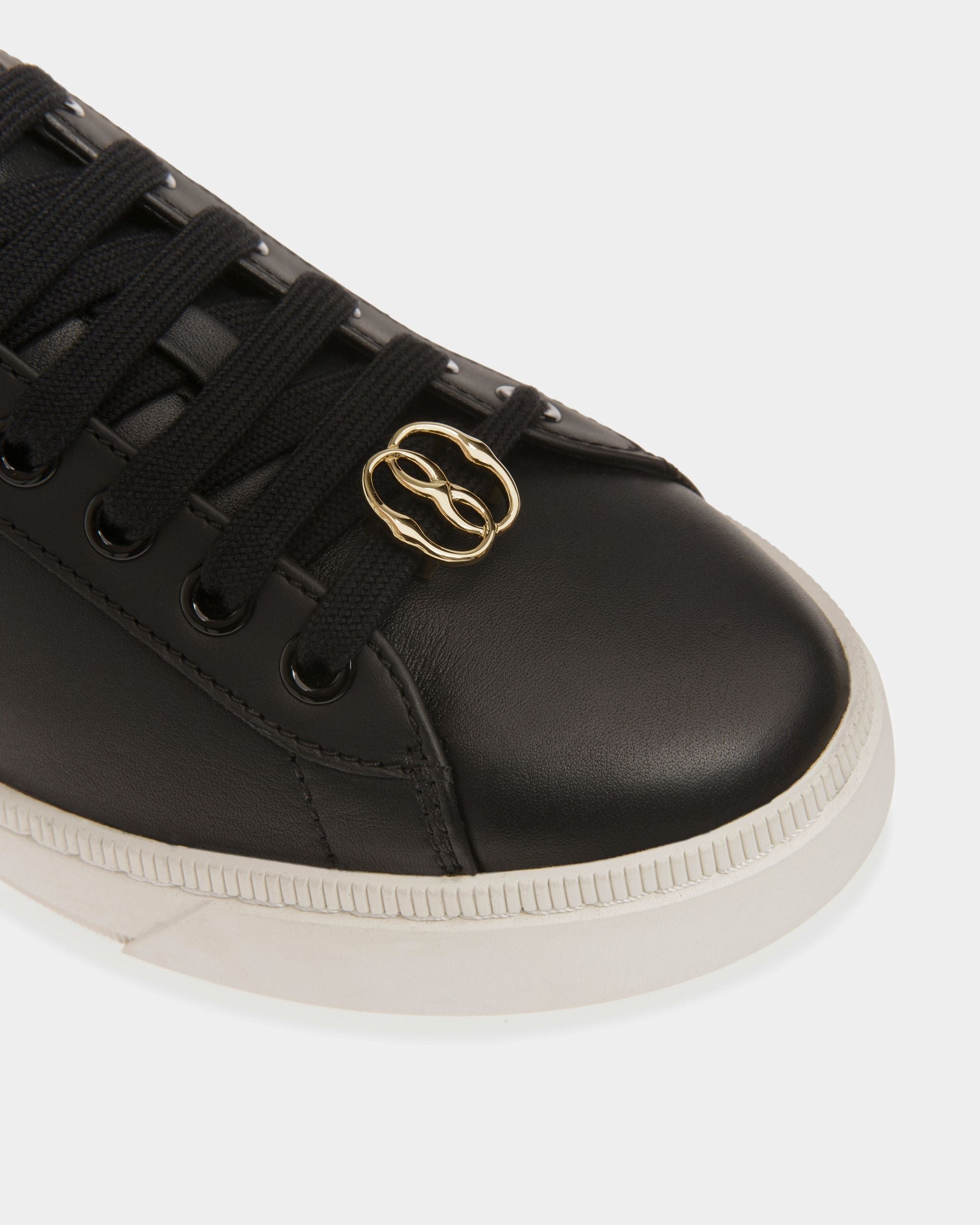 Bally Global - Raise Sneakers In Black And White Leather - Black
