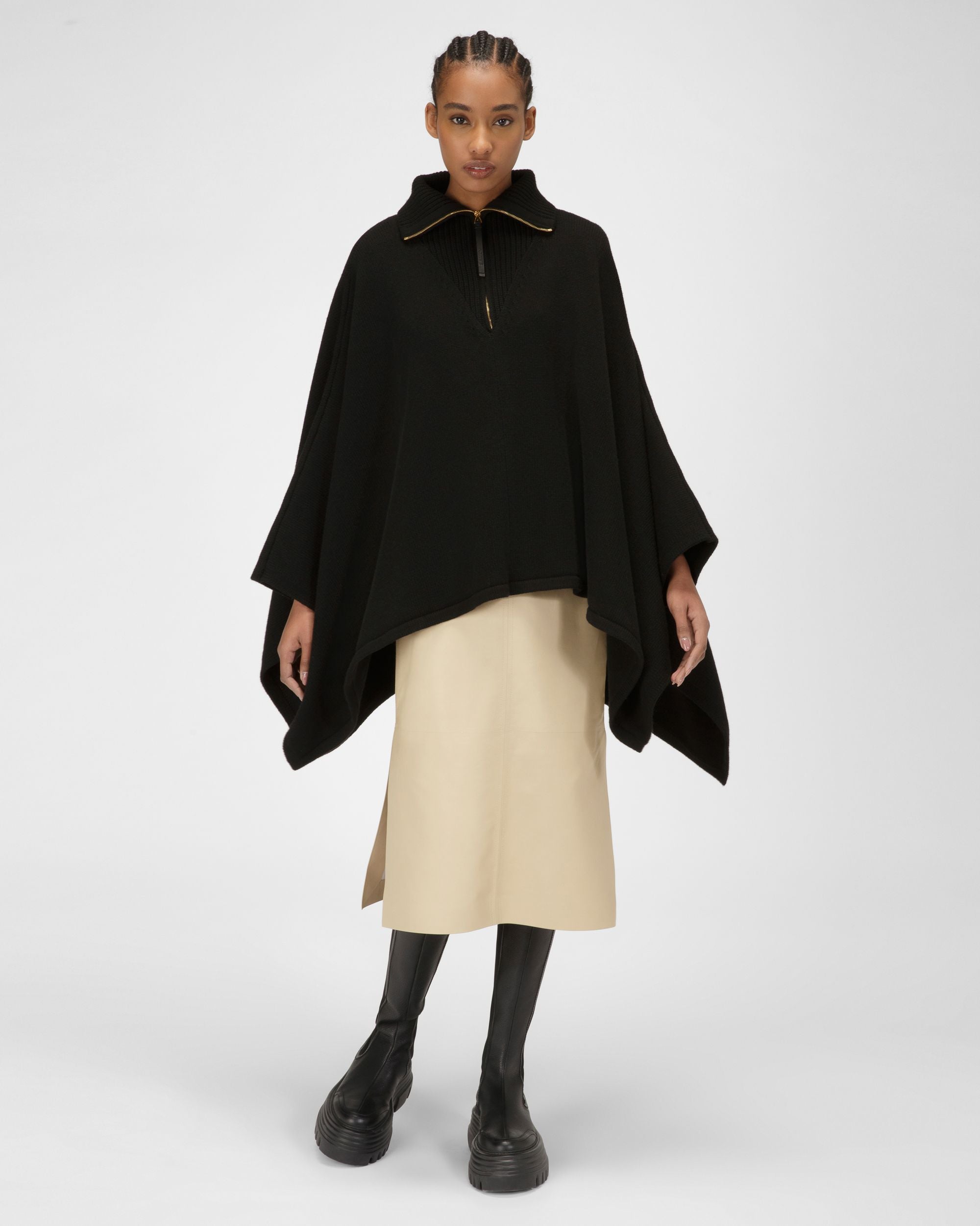 Bally Global - Capa De Canalé - Negro