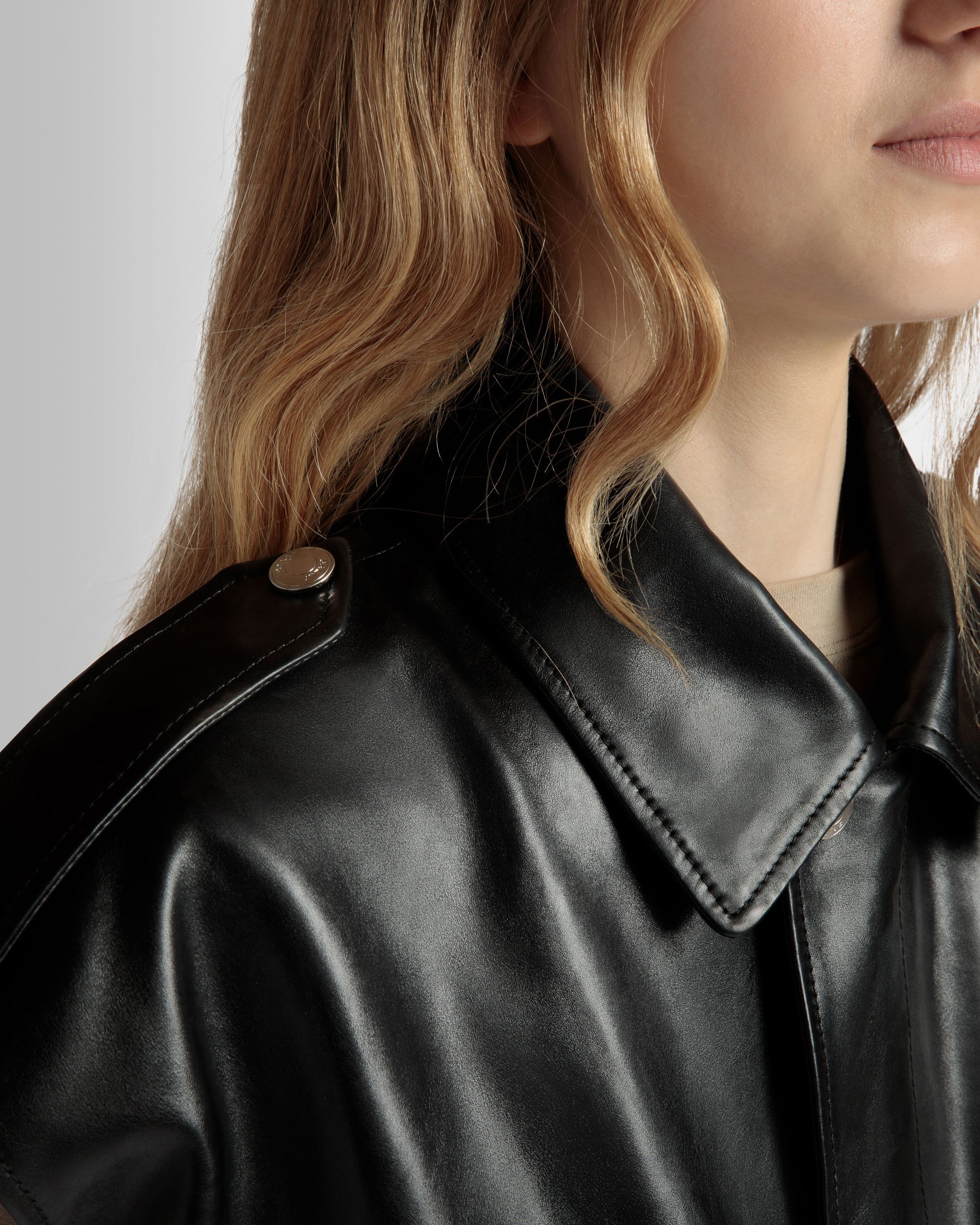 Bally Global - Vest in Black Leather - Black