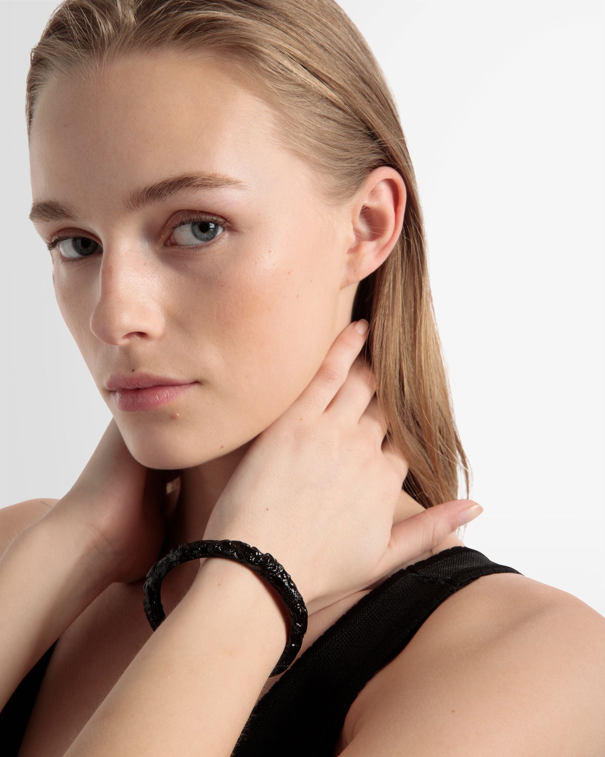 Bally Global - Bracelet Manchette Effet Sculptural En Noir - Noir