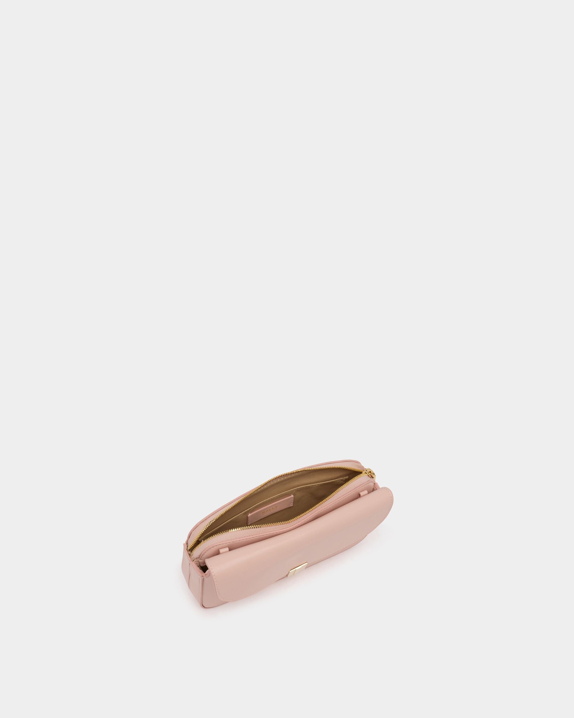 Bally Global - Ollam Phone Wallet in Dusty Petal Leather - Pink
