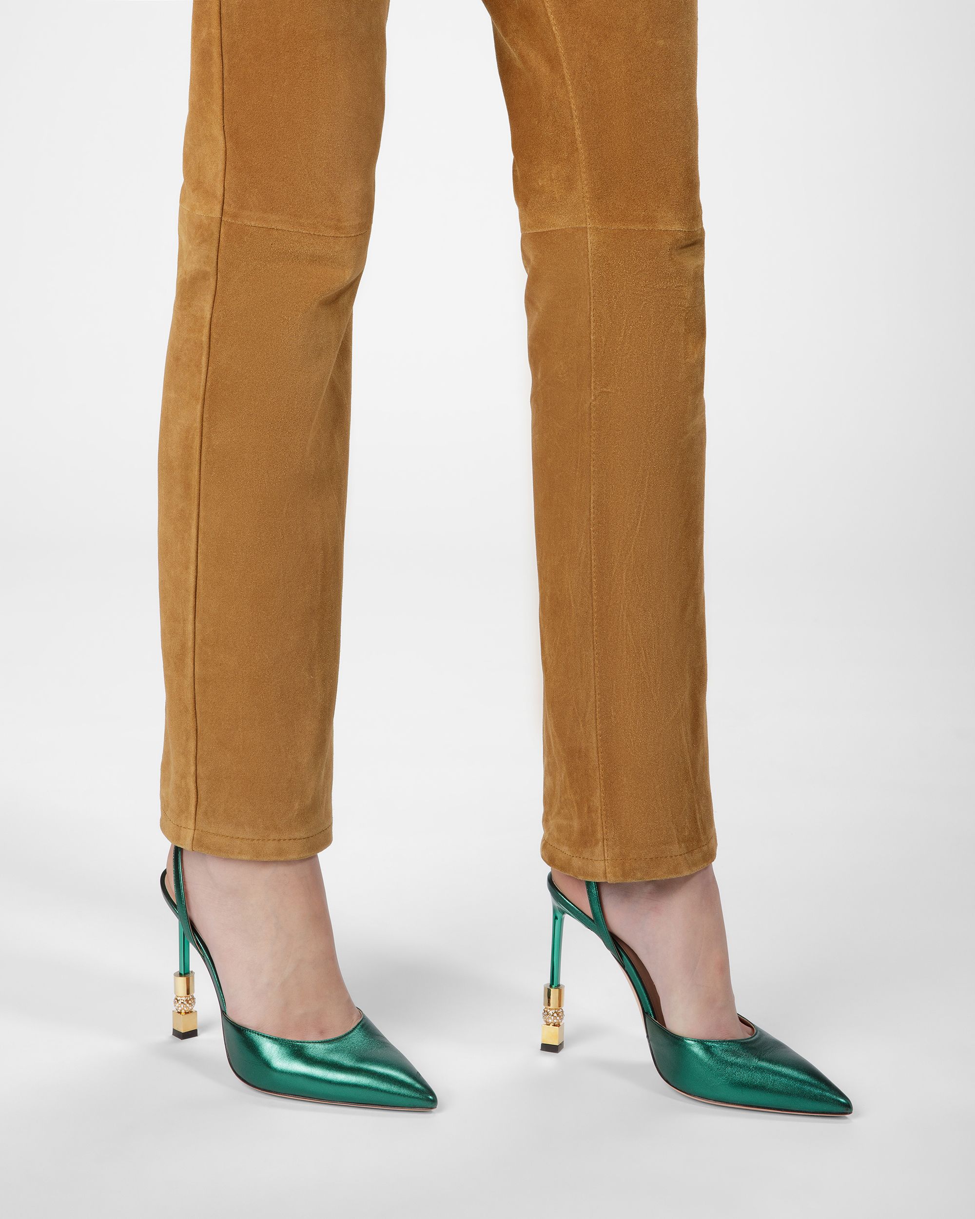 Bally Global - Block Ankle Strap Pump In Metallic Leather - Vert