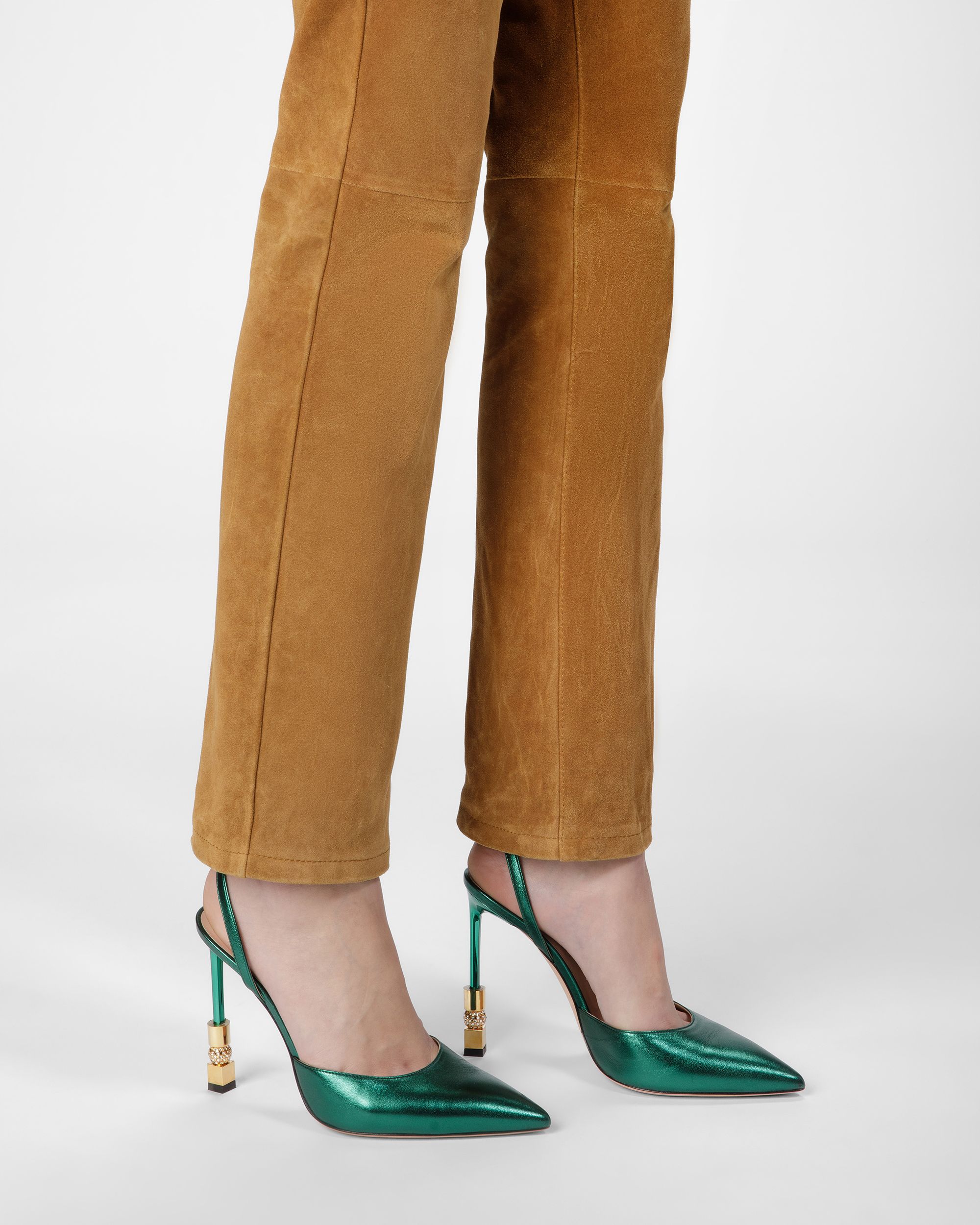 Bally Global - Block Ankle Strap Pump In Metallic Leather - Vert