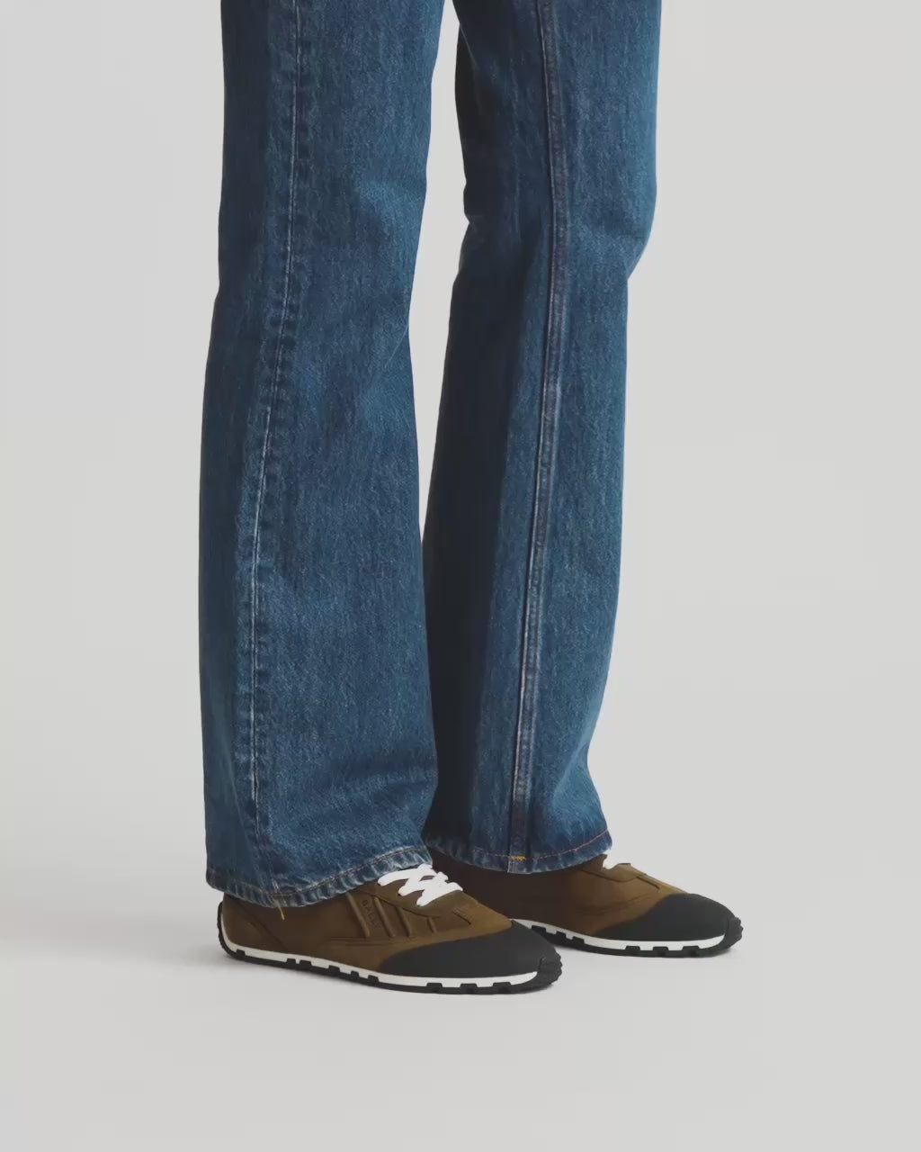 Product Video BALLY_VID_MSK0ER_VT978_I825_01