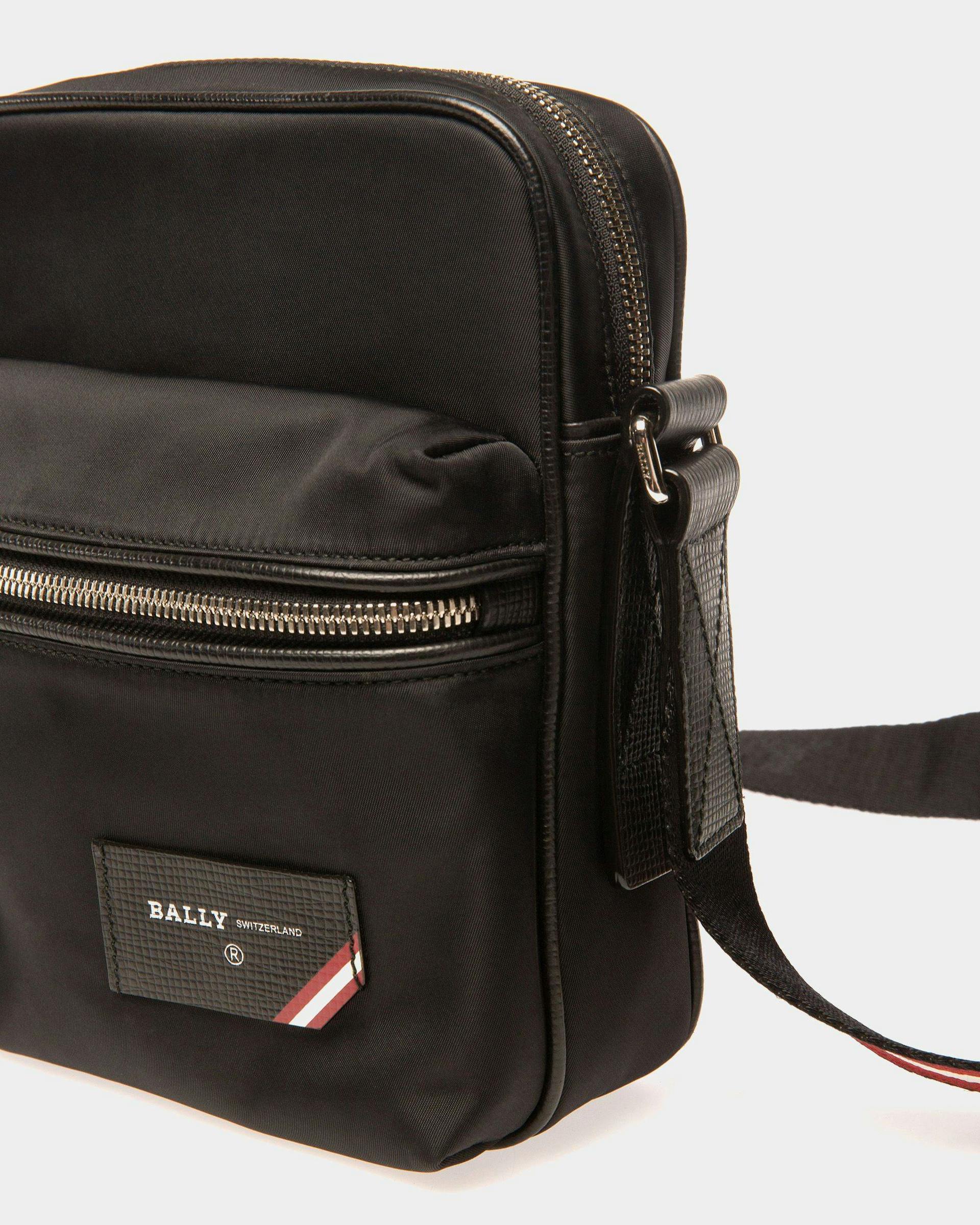 Men's Explore Crossbody Bag In Black Leather And Nylon | Bally | Still Life Detail