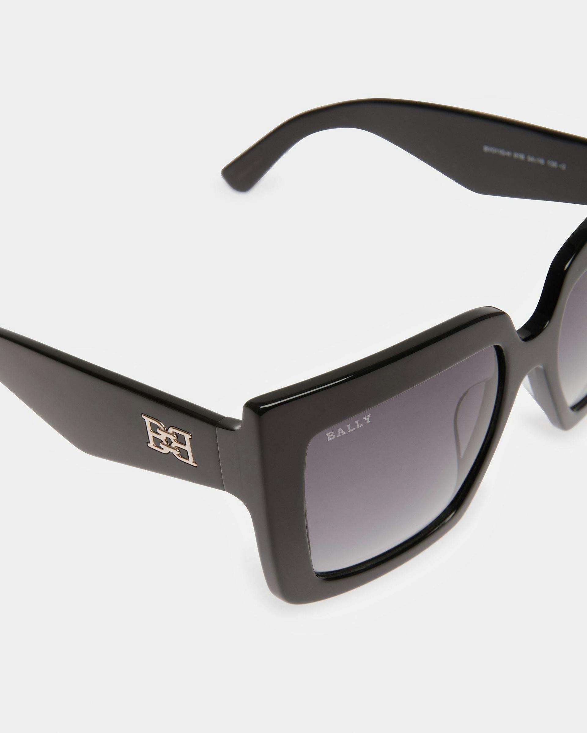 Carla Square Oversized Sunglasses In Black - Women's - Bally - 04