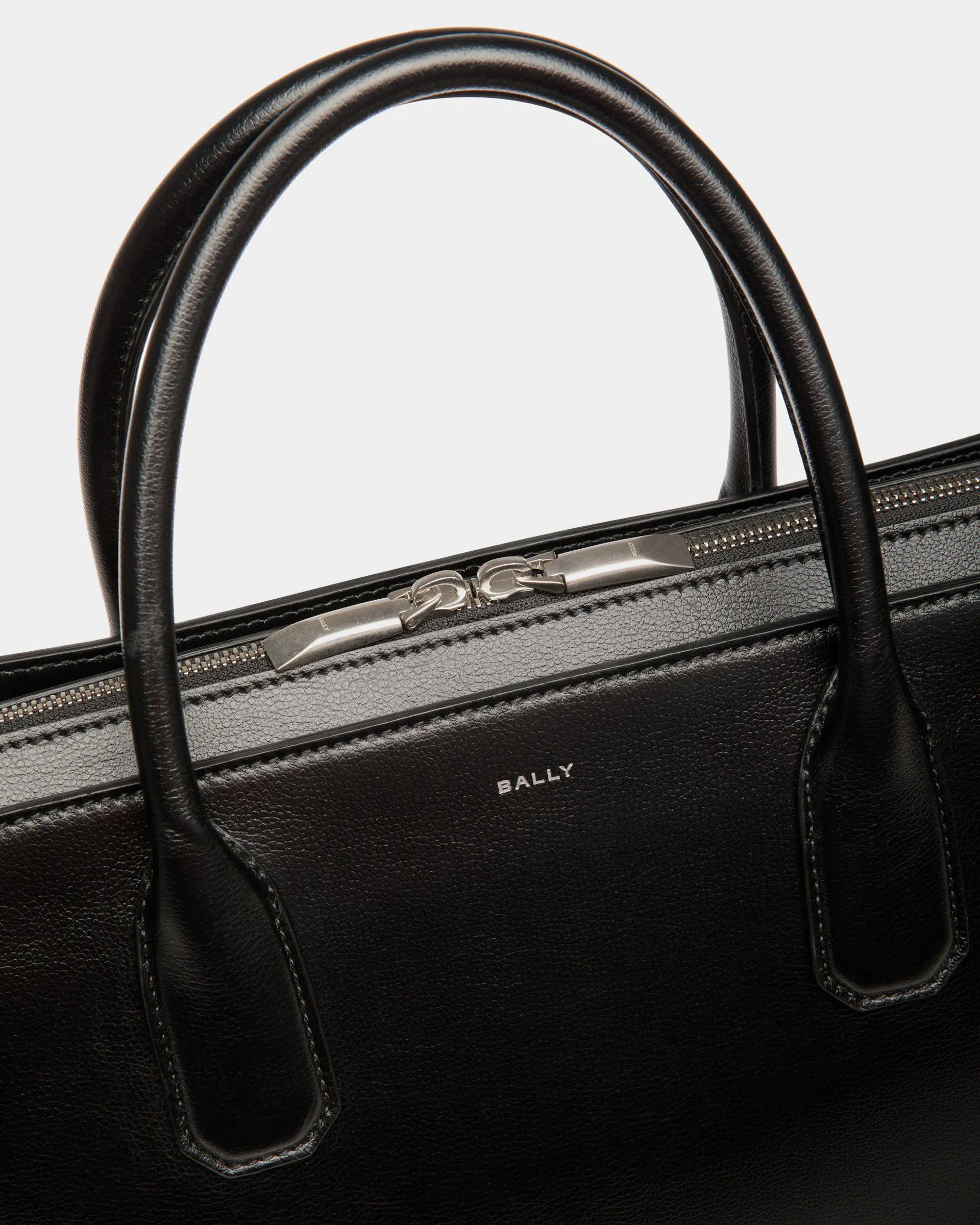 Banque Business Bag In Black Leather - Men's - Bally - 06