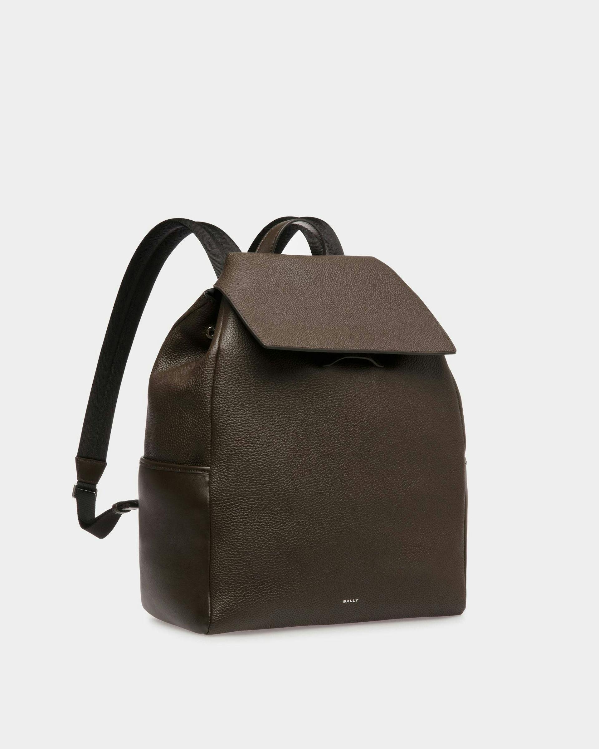 Men's Lago Backpack In Brown Leather | Bally | Still Life 3/4 Front