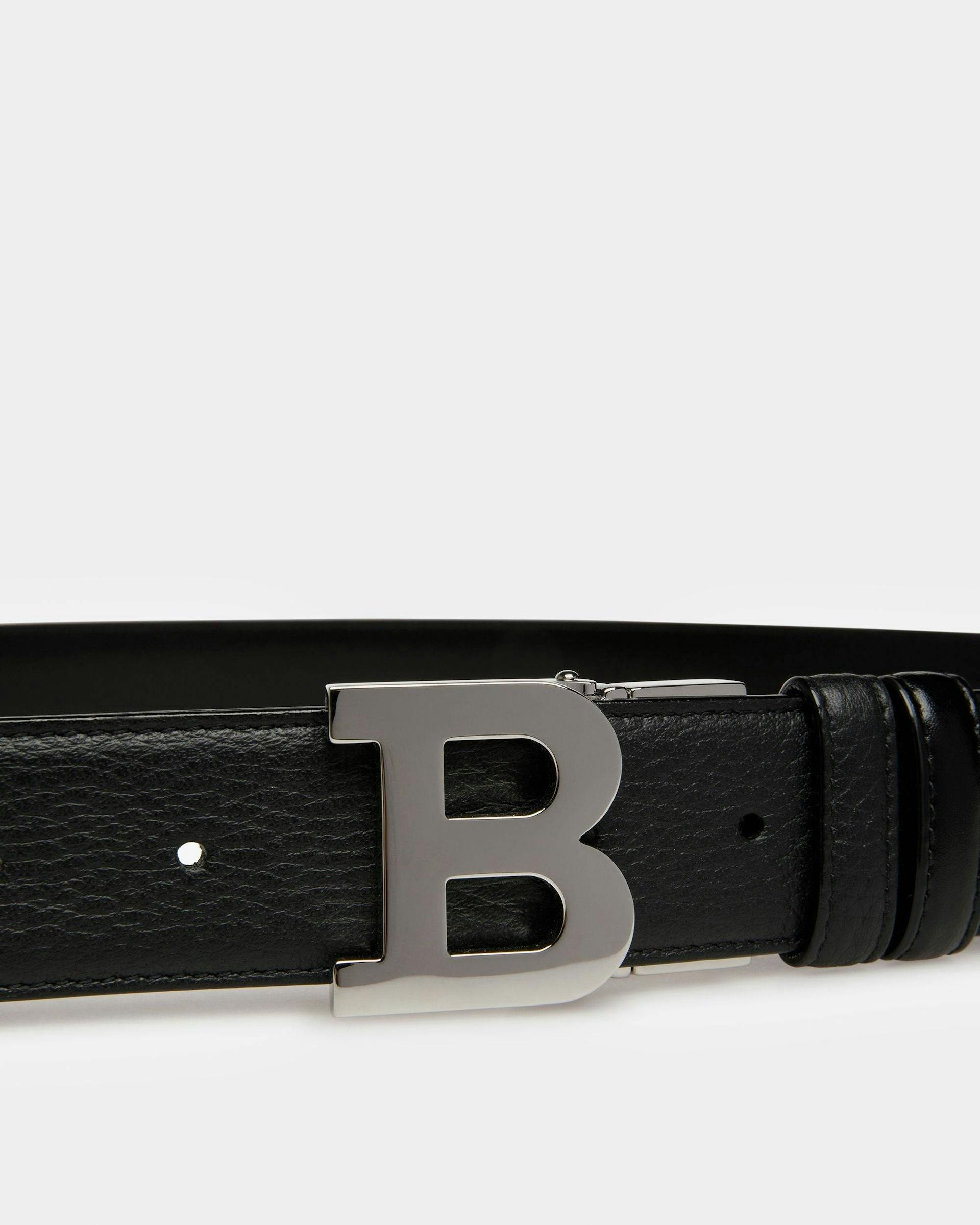 B Buckle Leather Belt In Black - Men's - Bally - 03