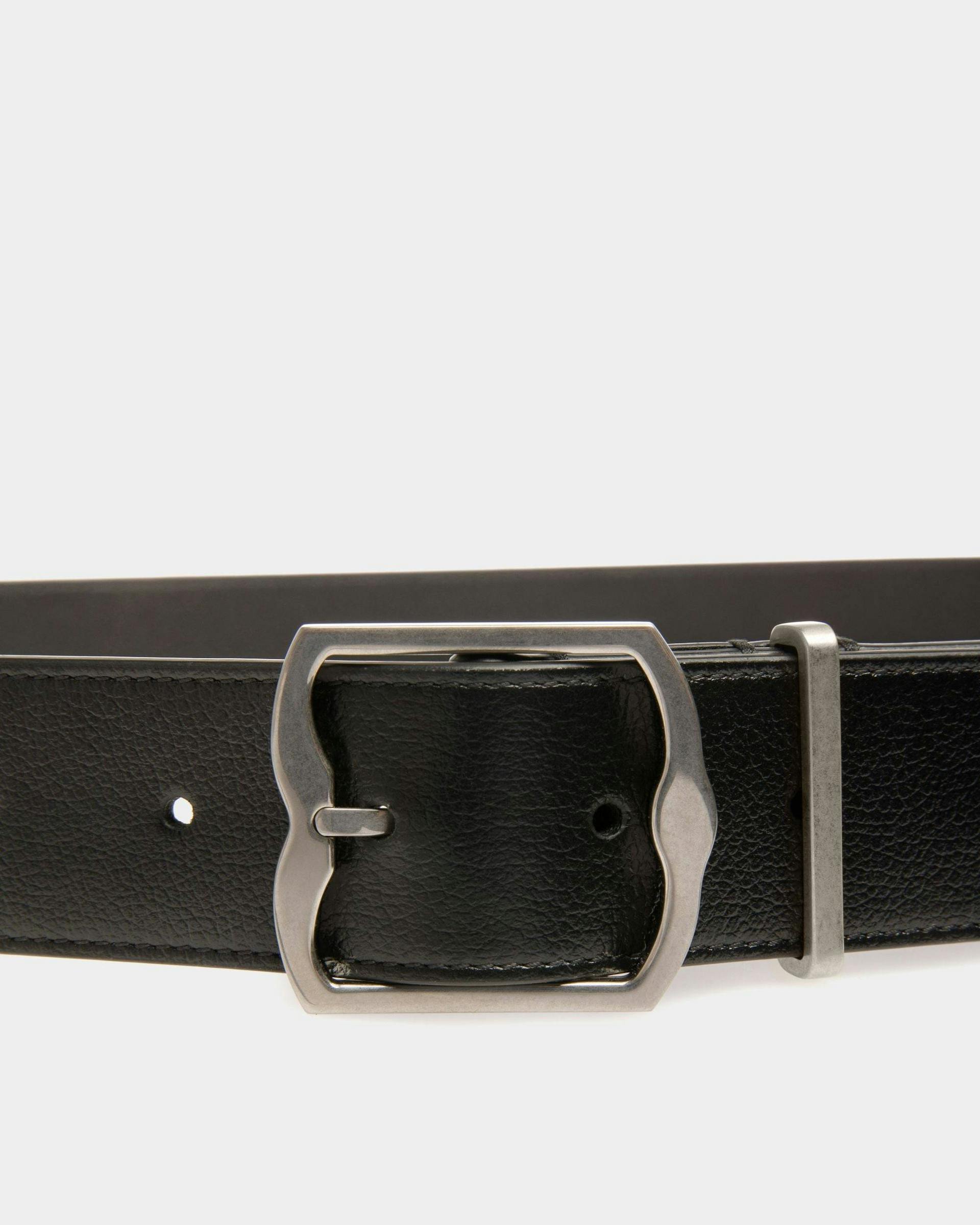 Emblem Fixed 35mm Dress Belt In Black Leather - Men's - Bally - 03