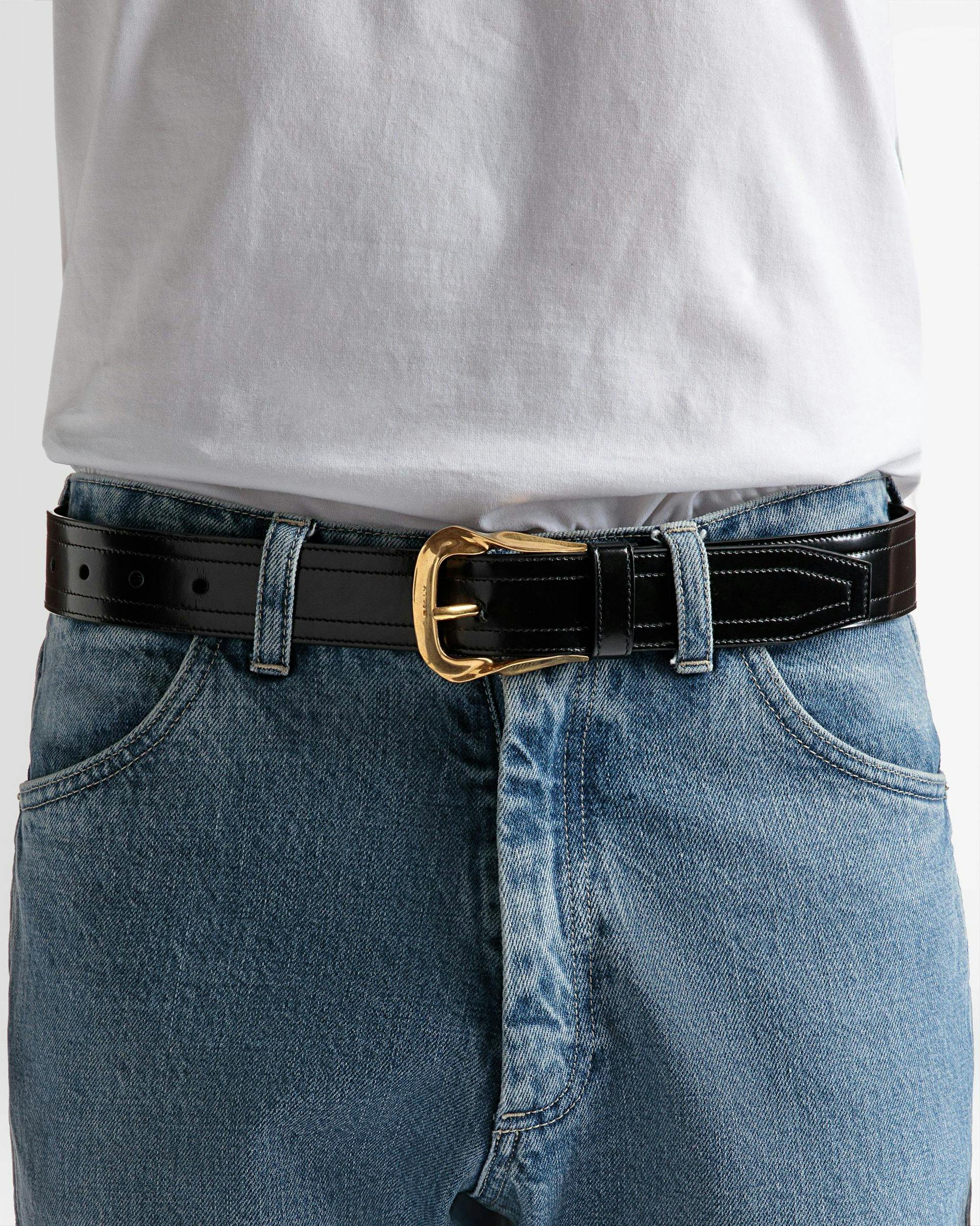 Emblem Buckle 35mm Belt In Black Leather - Men's - Bally - 03