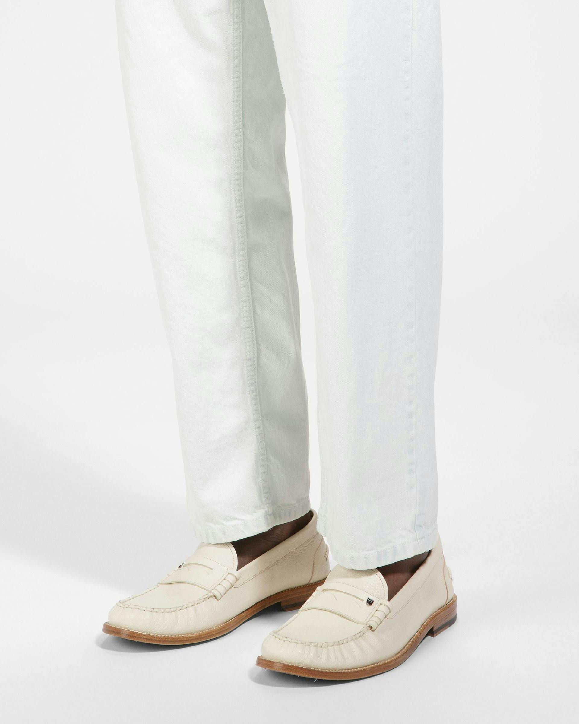Ron Leather Moccasins In Bone - Men's - Bally - 09